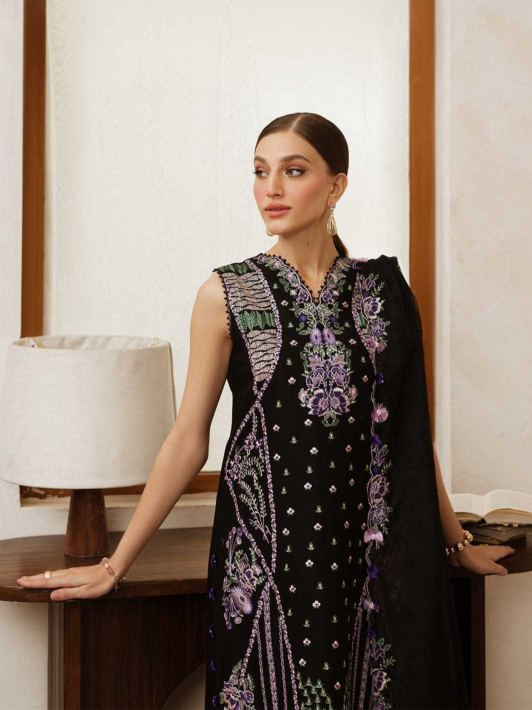Mahnur | Florence Luxury Lawn 25 | AALEEN - by - Libasekhas UK - Registered Vendor of : Mahnur - 100% Original Designer Dresss