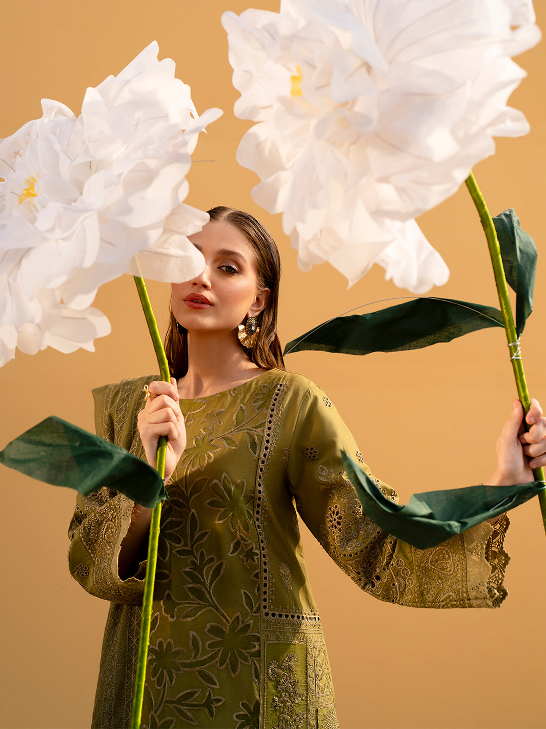 Mahnur | Sirena Luxury Lawn 25 | Adrienne - by - Libasekhas UK - Registered Vendor of : Mahnur - 100% Original Designer Dresss