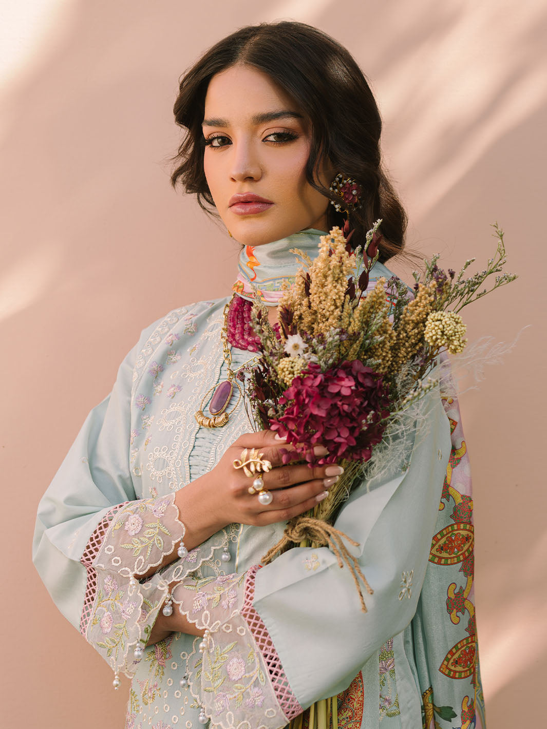 Mahnur | Dahlia Luxury Lawn 25 | Advina - by - Libasekhas UK - Registered Vendor of : Mahnur - 100% Original Designer Dresss