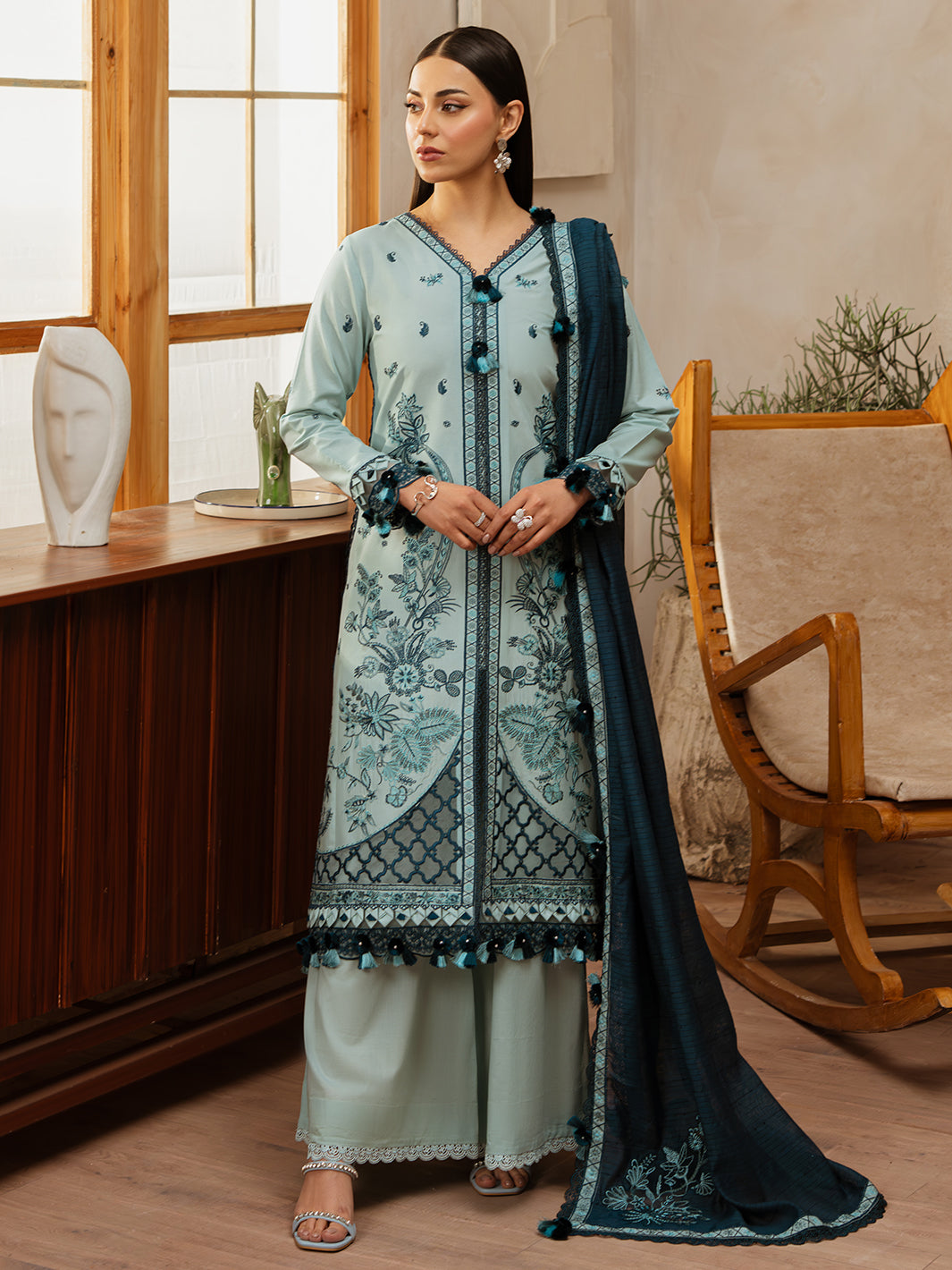 Mahnur | Florence Luxury Lawn 25 | AIYLEEN - by - Libasekhas UK - Registered Vendor of : Mahnur - 100% Original Designer Dresss