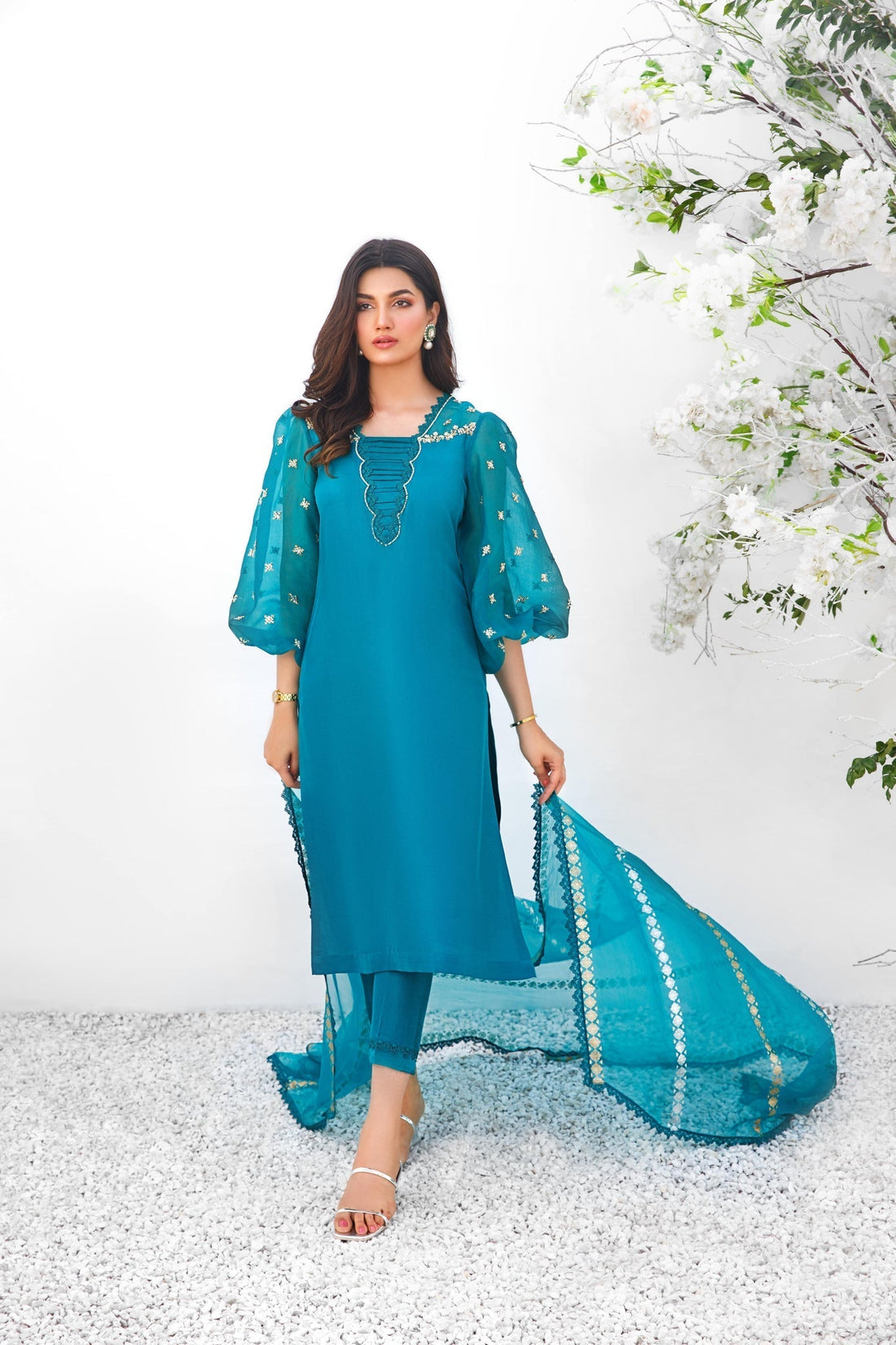 Anam Akhlaq | Festive Collection | D-15 - by - Libasekhas UK - Registered Vendor of : Anam Akhlaq - 100% Original Designer Dresss