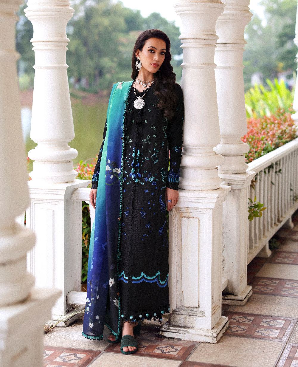 Republic Womenswear | Lilas Lawn 26 | Arisa - by Libasekhas - Registered Vendor of : Republic Womenswear - 100% Original Designer Dress
