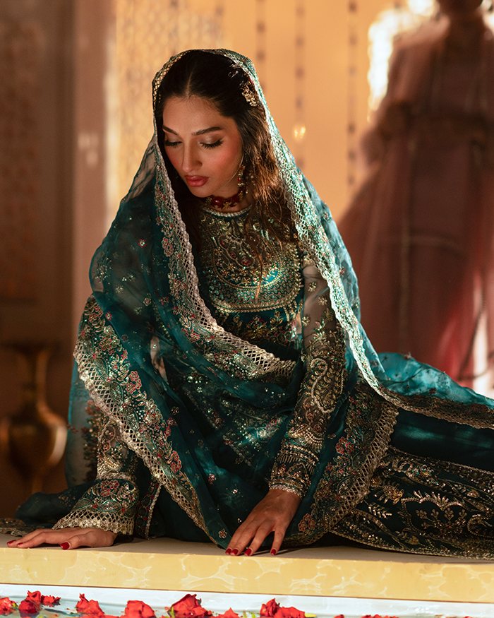 Zevk | Mughal Raniya | Sundas Rani - by - Libasekhas UK - Registered Vendor of : Zevk - 100% Original Designer Dresss