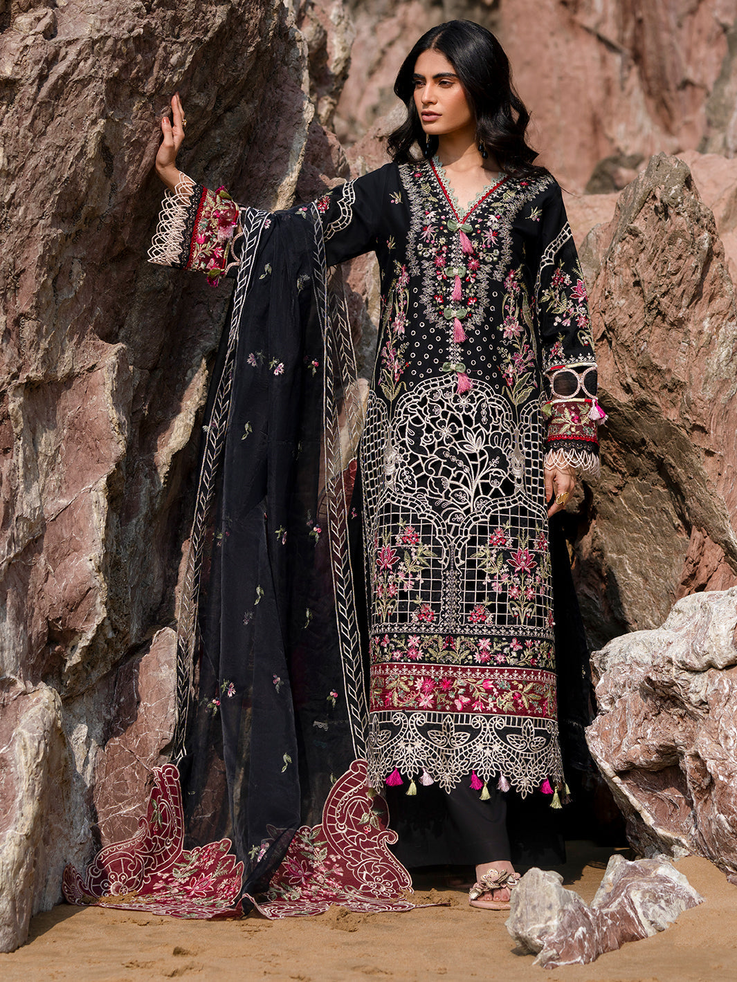 Mahnur | Sirena Luxury Lawn 25 | Azure - by - Libasekhas UK - Registered Vendor of : Mahnur - 100% Original Designer Dresss