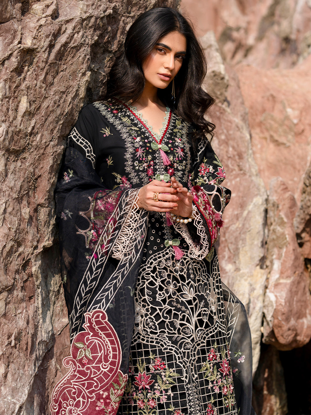 Mahnur | Sirena Luxury Lawn 25 | Azure - by - Libasekhas UK - Registered Vendor of : Mahnur - 100% Original Designer Dresss
