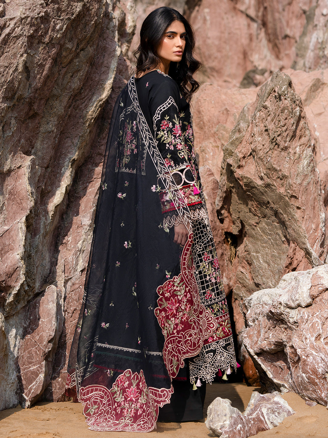Mahnur | Sirena Luxury Lawn 25 | Azure - by - Libasekhas UK - Registered Vendor of : Mahnur - 100% Original Designer Dresss