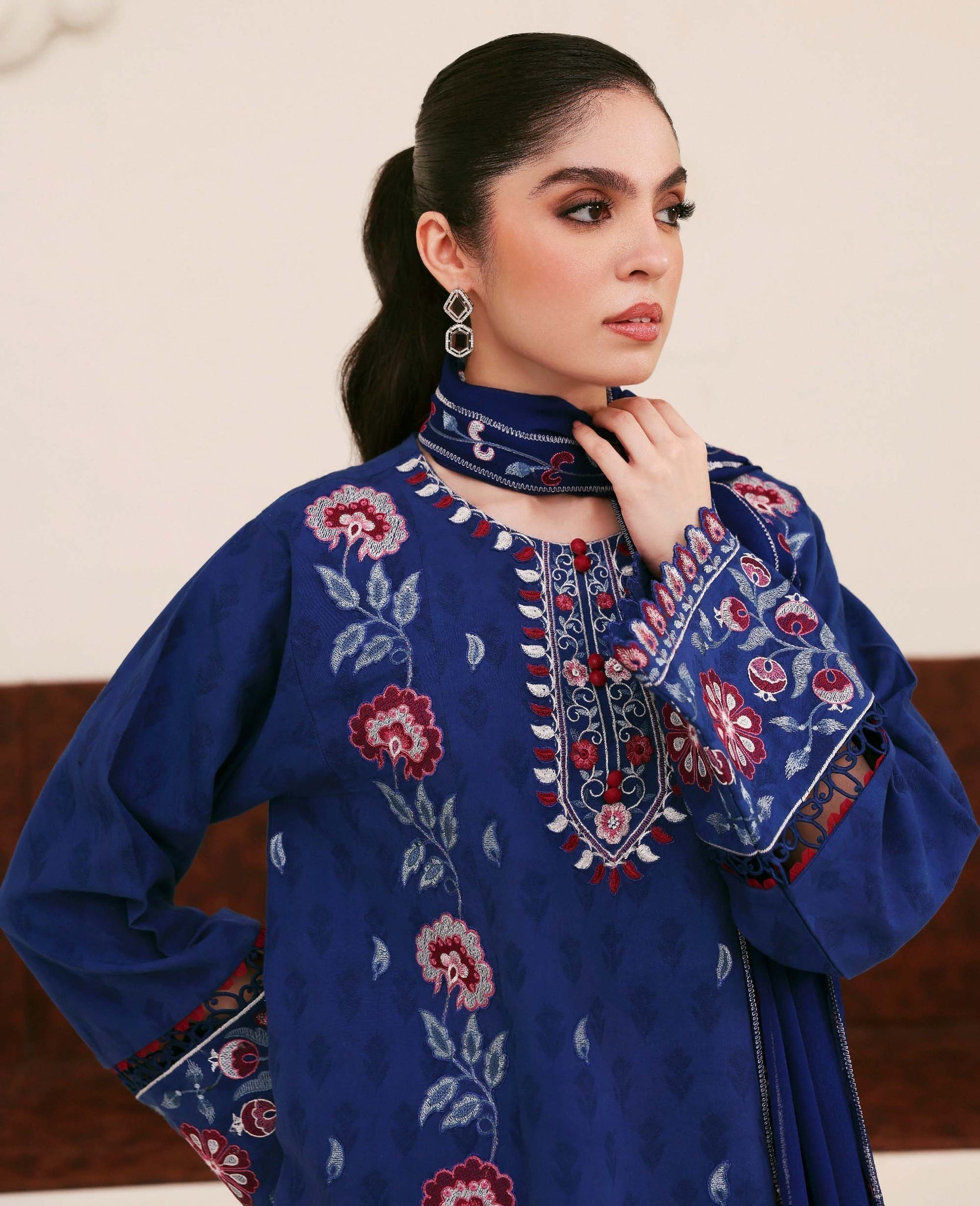 Republic Womenswear | Basics Pre Fall 25 | Perle - by Libasekhas UK - Registered Vendor of : Republic Womenswear - 100% Original Designer Dress