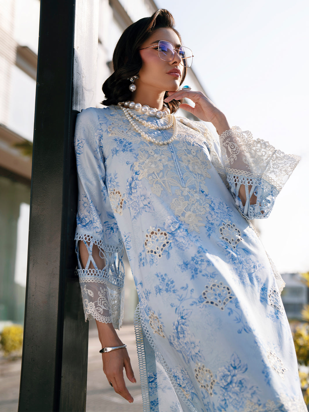Mahnur | Broadway Luxury Lawn 26 | BW - 001 - by Libasekhas UK - Registered Vendor of : Mahnur - 100% Original Designer Dress