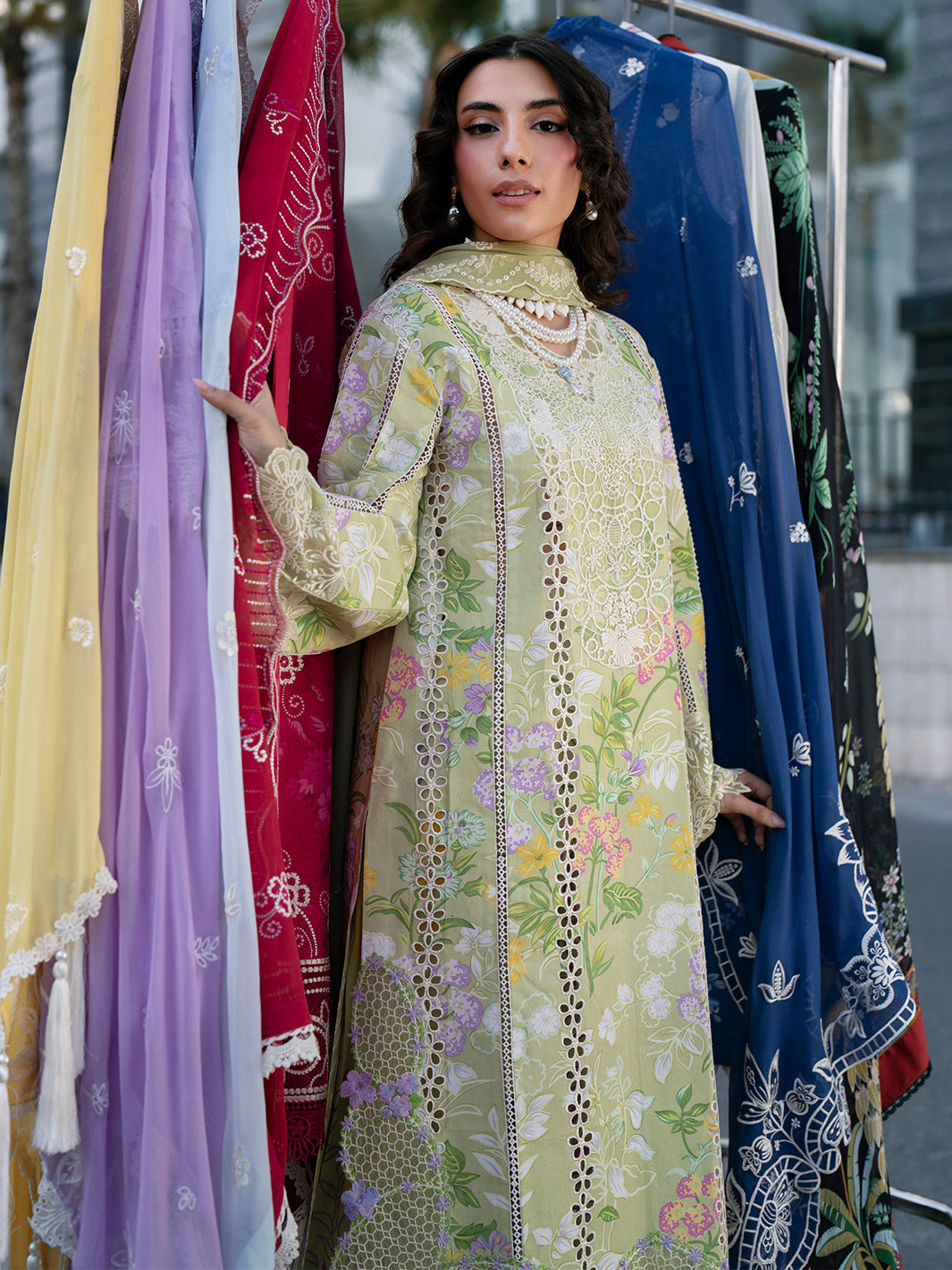 Mahnur | Broadway Luxury Lawn 26 | BW - 005 - by Libasekhas UK - Registered Vendor of : Mahnur - 100% Original Designer Dress