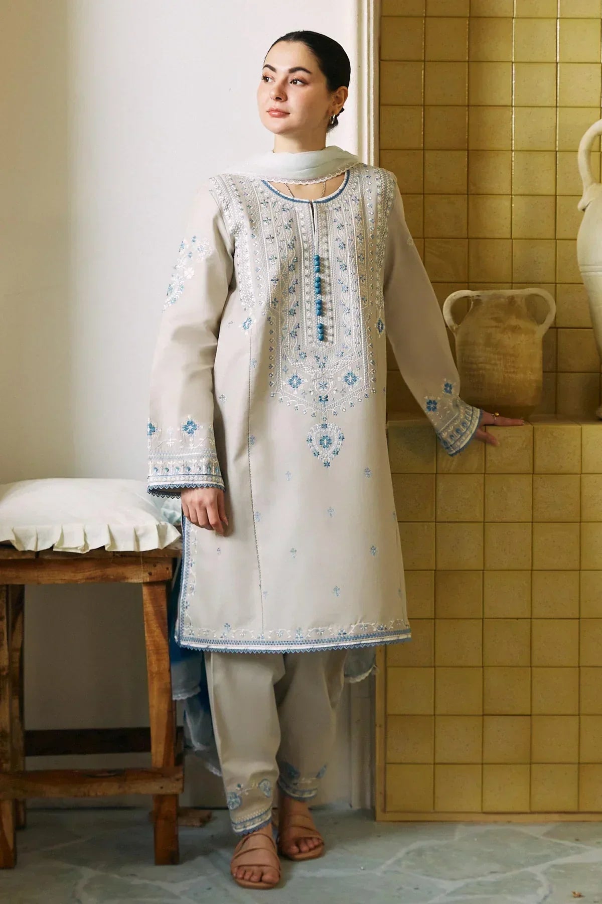Zara Shahjahan | Coco Lawn 24 | BANO-2A - by - Libasekhas UK - Registered Vendor of : Zara Shahjahan - 100% Original Designer Dresss