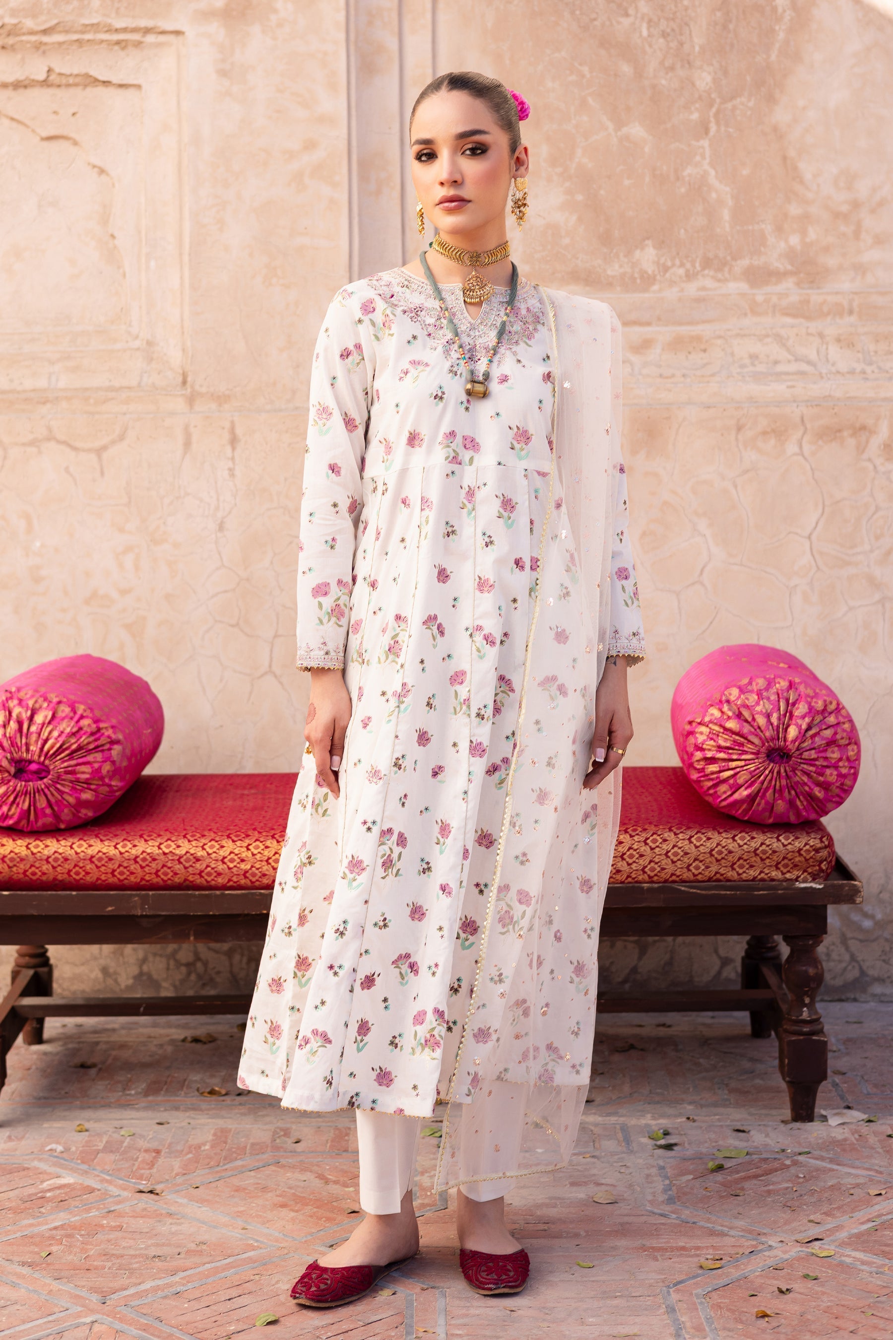Batik | Chargbagh | Nayab - by - Libasekhas UK - Registered Vendor of : Batik - 100% Original Designer Dresss
