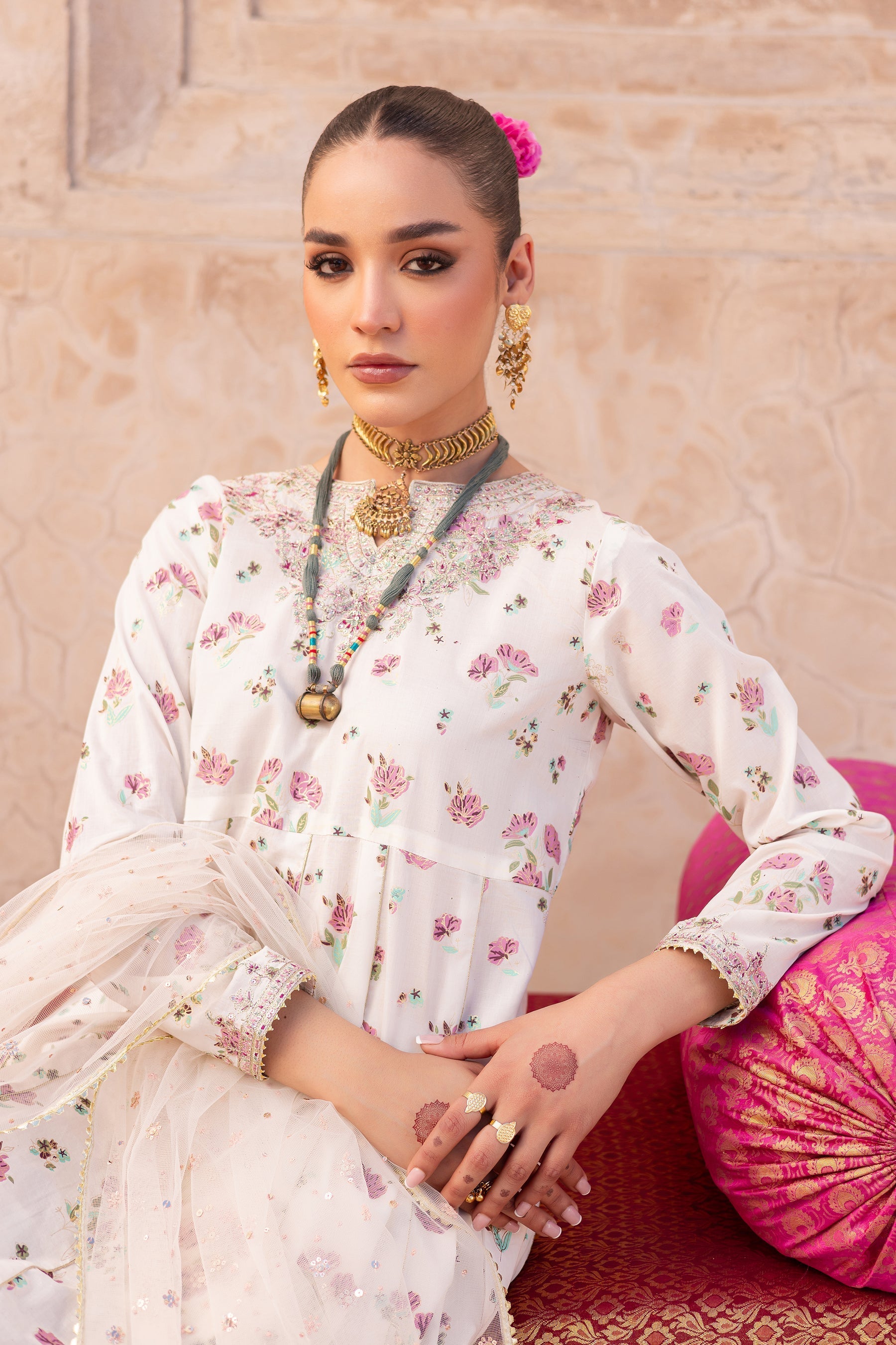 Batik | Chargbagh | Nayab - by - Libasekhas UK - Registered Vendor of : Batik - 100% Original Designer Dresss