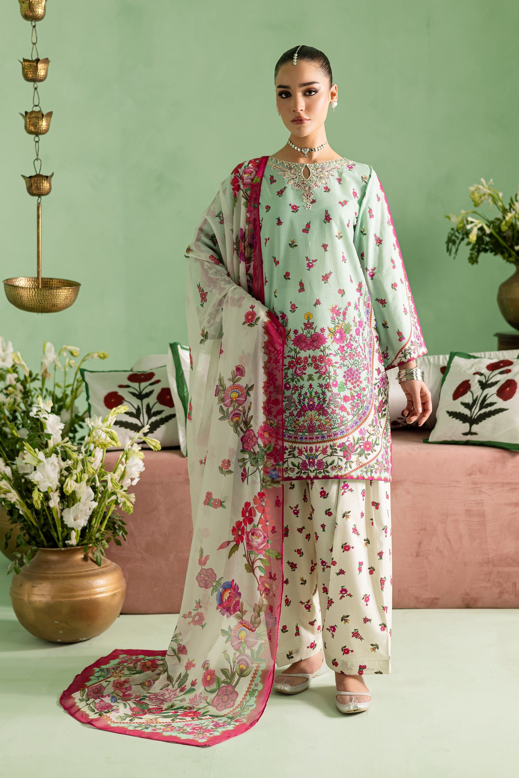 Batik | Chargbagh | Neena - by - Libasekhas UK - Registered Vendor of : Batik - 100% Original Designer Dresss