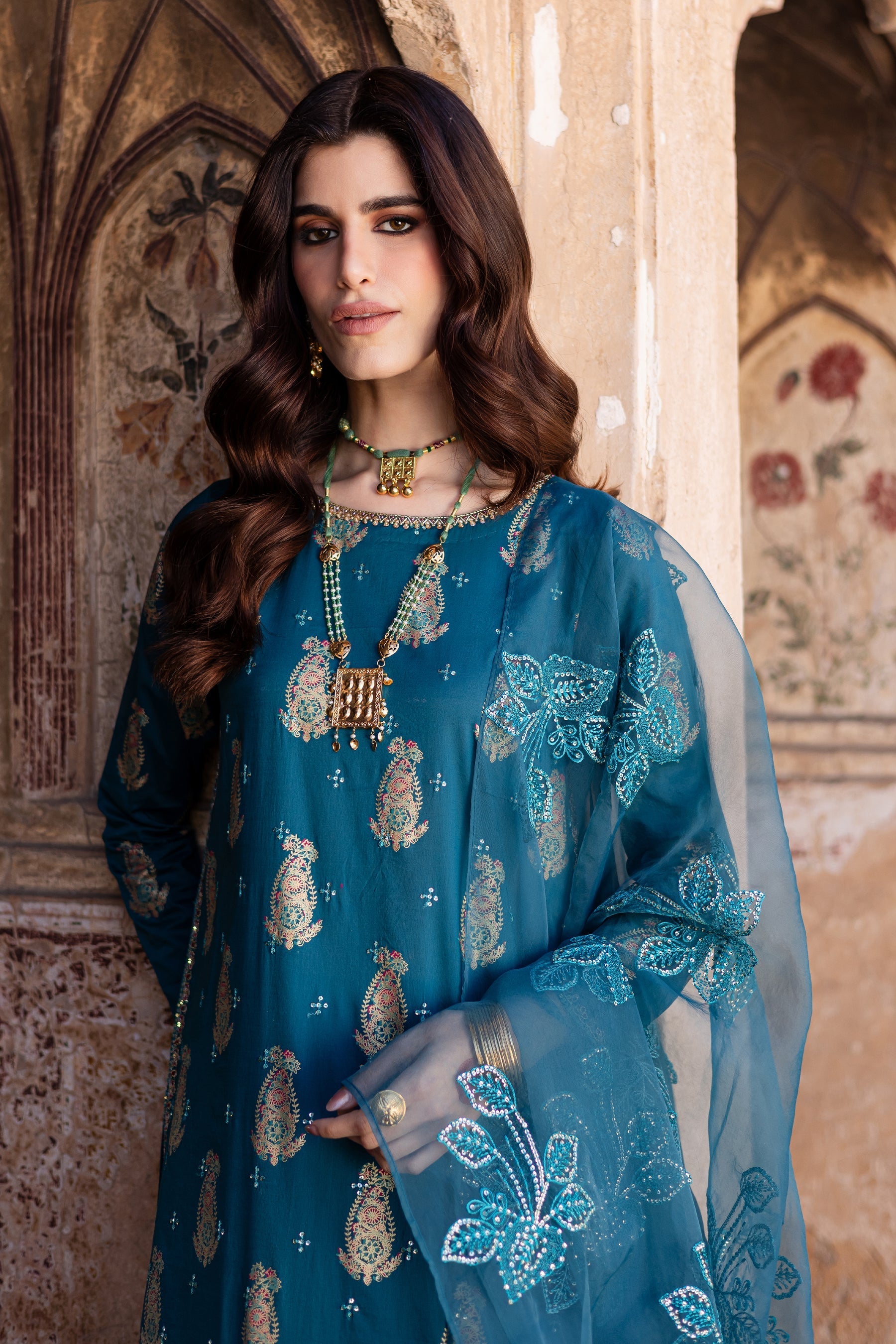Batik | Chargbagh | Crisp - by - Libasekhas UK - Registered Vendor of : Batik - 100% Original Designer Dresss