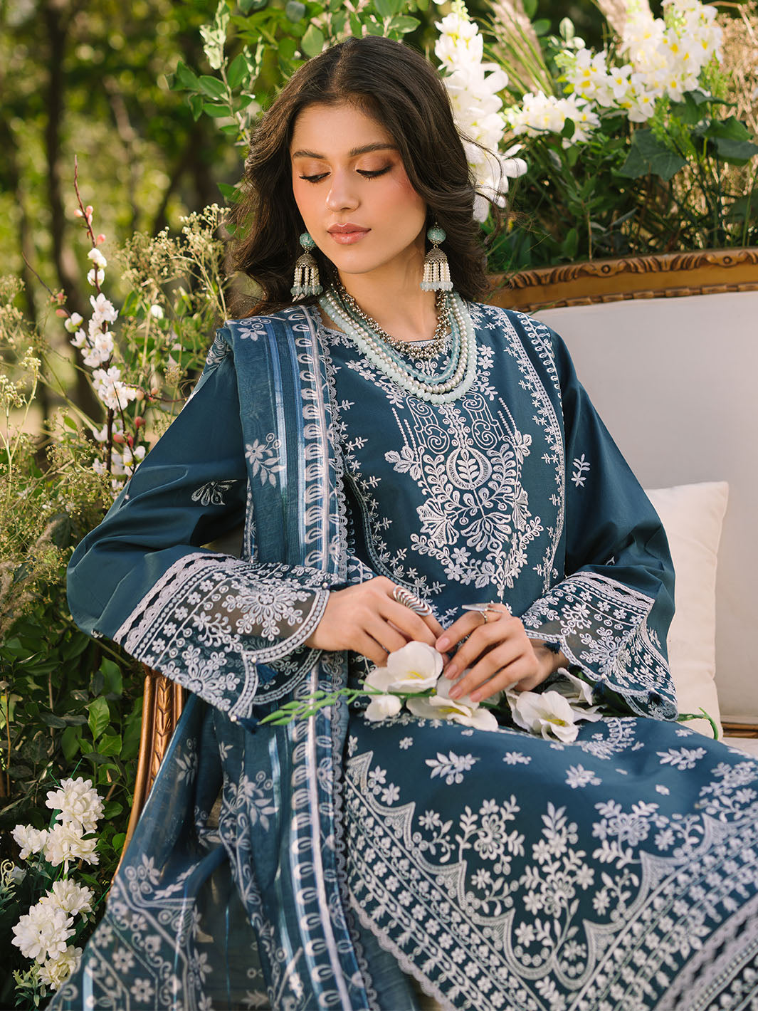Mahnur | Dahlia Luxury Lawn 25 | Bella - by - Libasekhas UK - Registered Vendor of : Mahnur - 100% Original Designer Dresss
