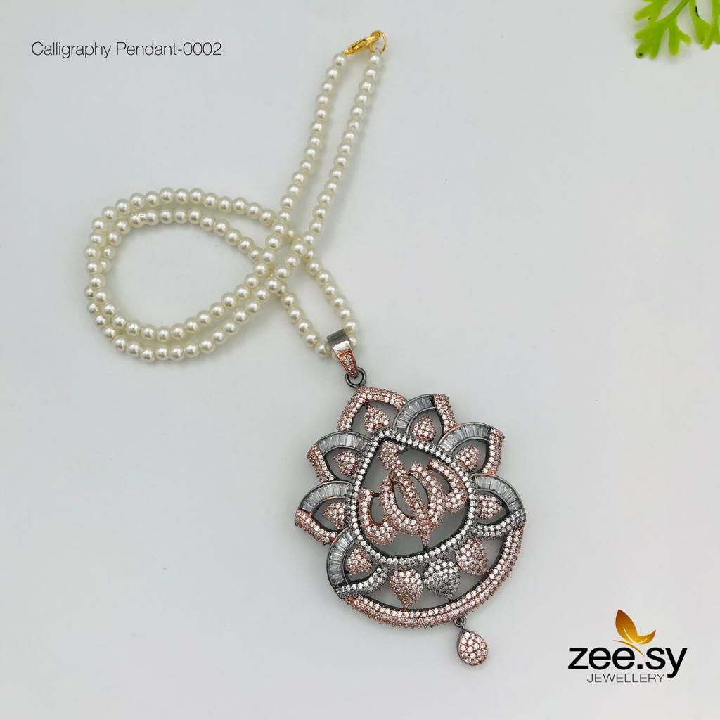 Calligraphy Locket-0002 - by - Libasekhas UK - Registered Vendor of : Zeesy - 100% Original Designer Dresss