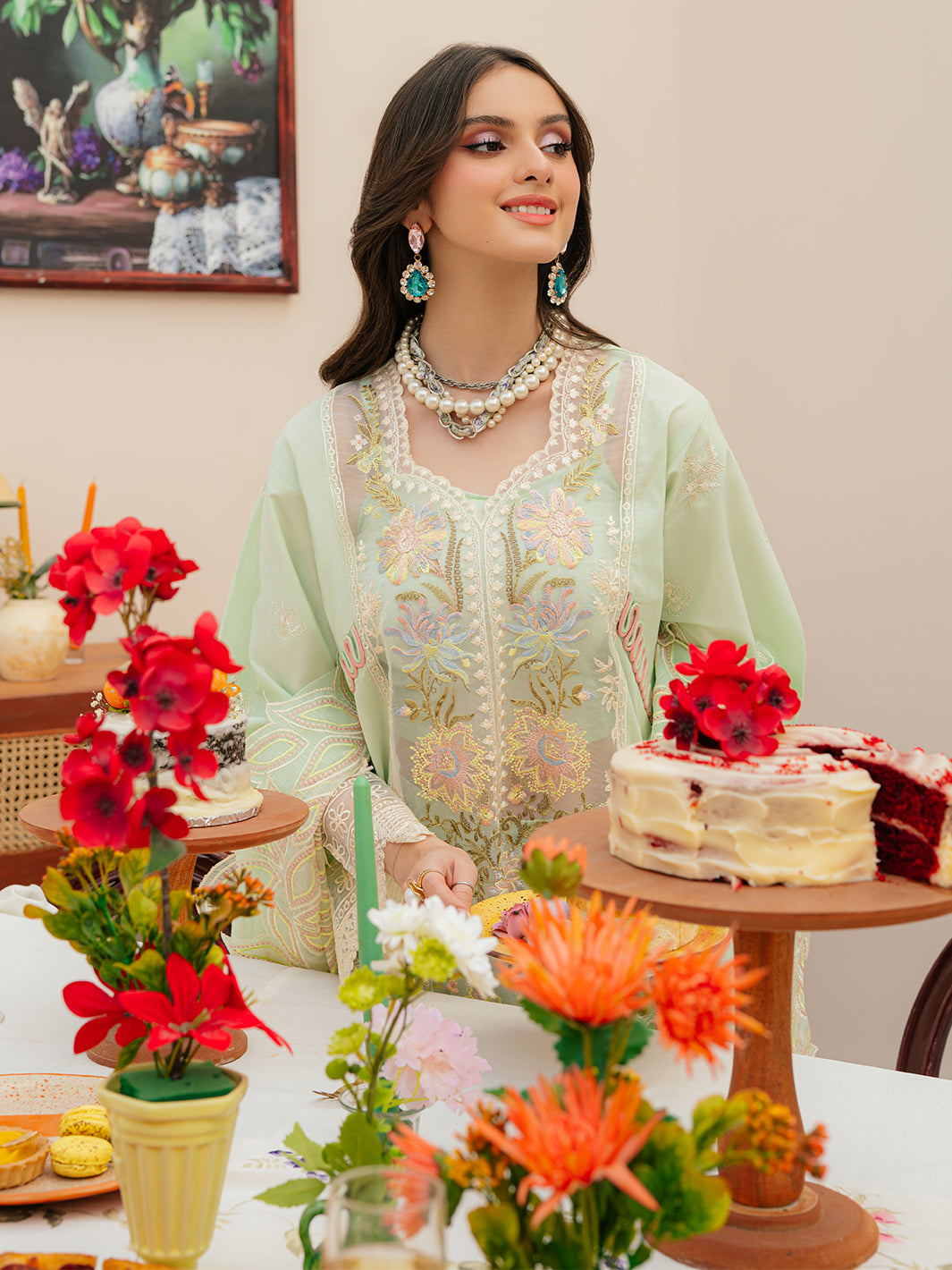 Mahnur | Allenura Luxury Lawn 24 | CAROLINE - by - Libasekhas UK - Registered Vendor of : Mahnur - 100% Original Designer Dresss