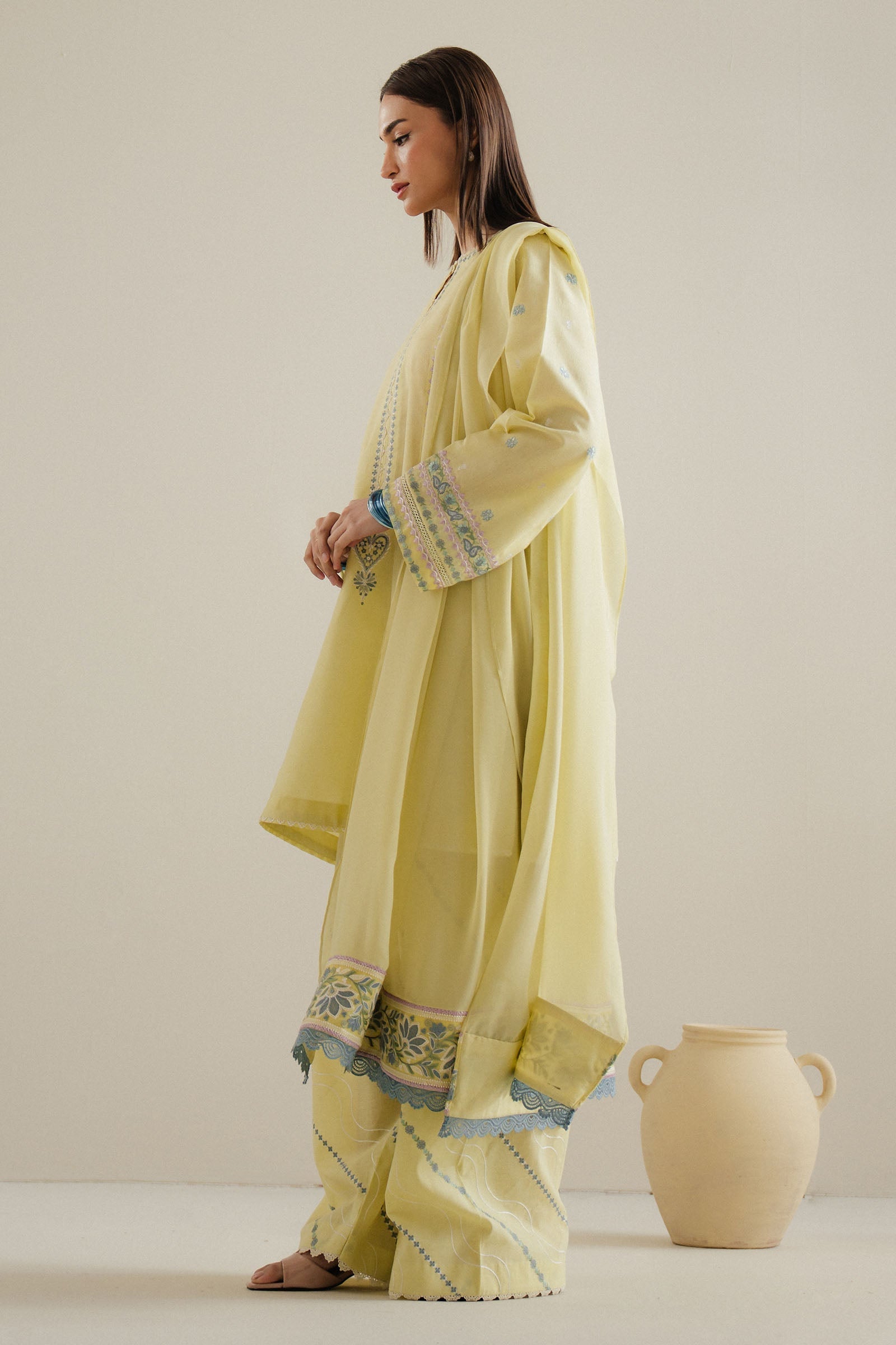 Zara Shahjahan | Eid Pret 25 | CR25P0221 - by - Libasekhas UK - Registered Vendor of : Zara Sahjahan - 100% Original Designer Dresss