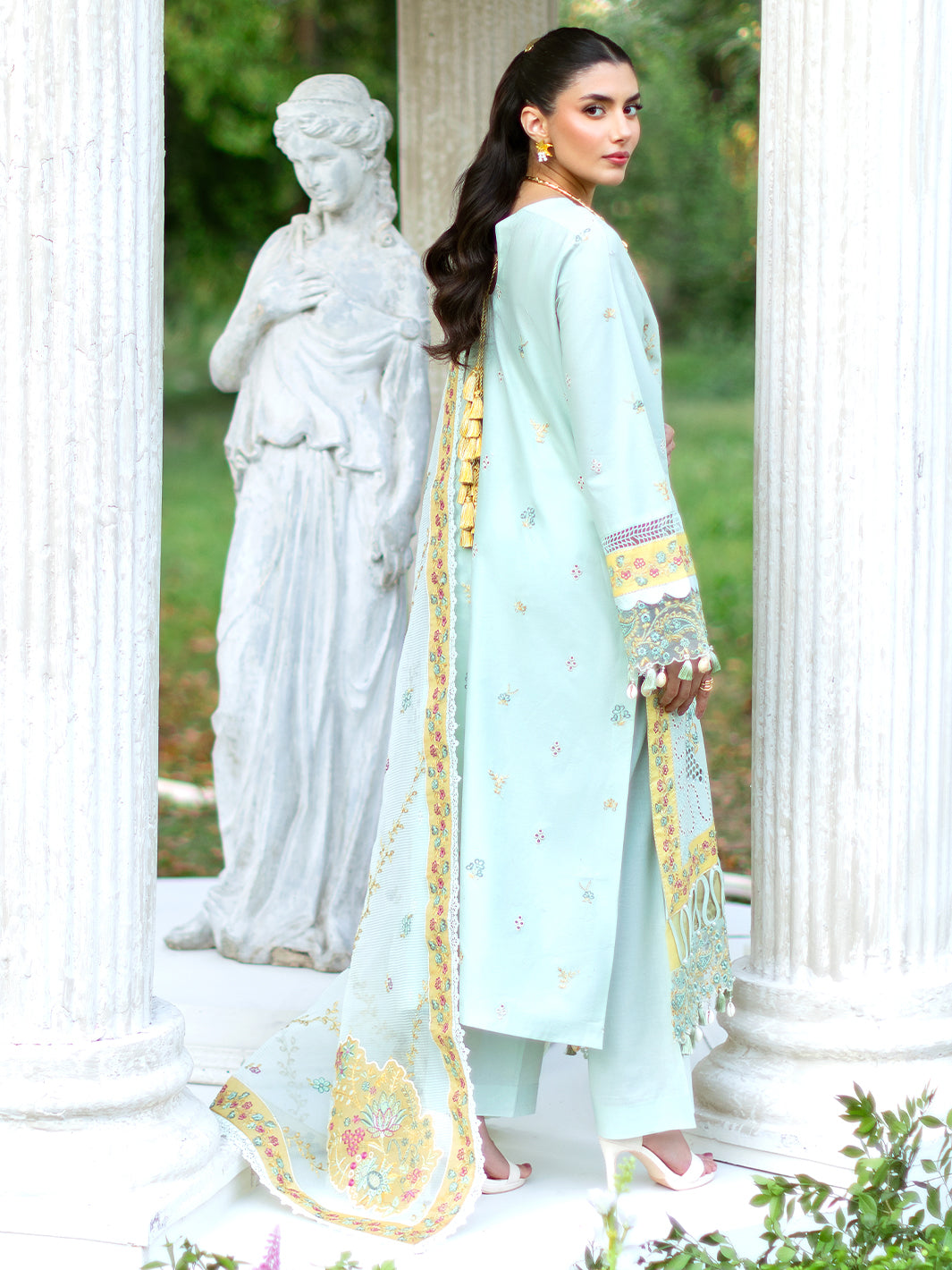 Mahnur | Sophie Luxury Lawn 25 | Calista - by - Libasekhas UK - Registered Vendor of : Mahnur - 100% Original Designer Dresss