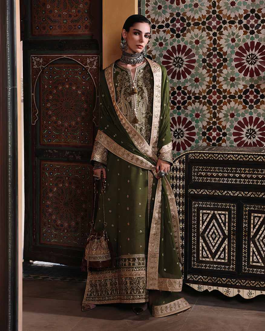 Mushq | Nuvera Rawsilk | Celestia Crown - by Libasekhas UK - Registered Vendor of : Mushq - 100% Original Designer Dress
