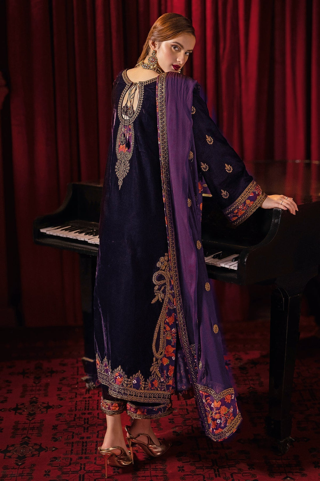Charizma | Signora Velvet | Velvet CVT4-08 - Libasekhas