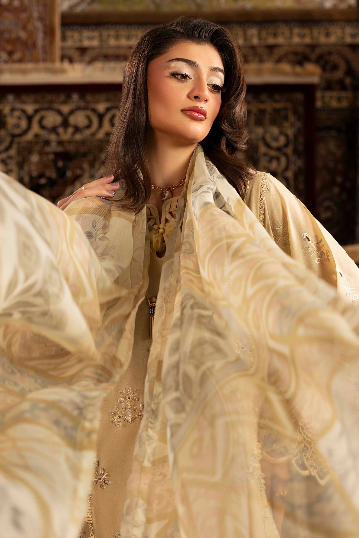 Adans Libas | Adans Chenille | CHENILLE 1690 - by Libasekhas UK - Registered Vendor of : Adans Libas - 100% Original Designer Dress