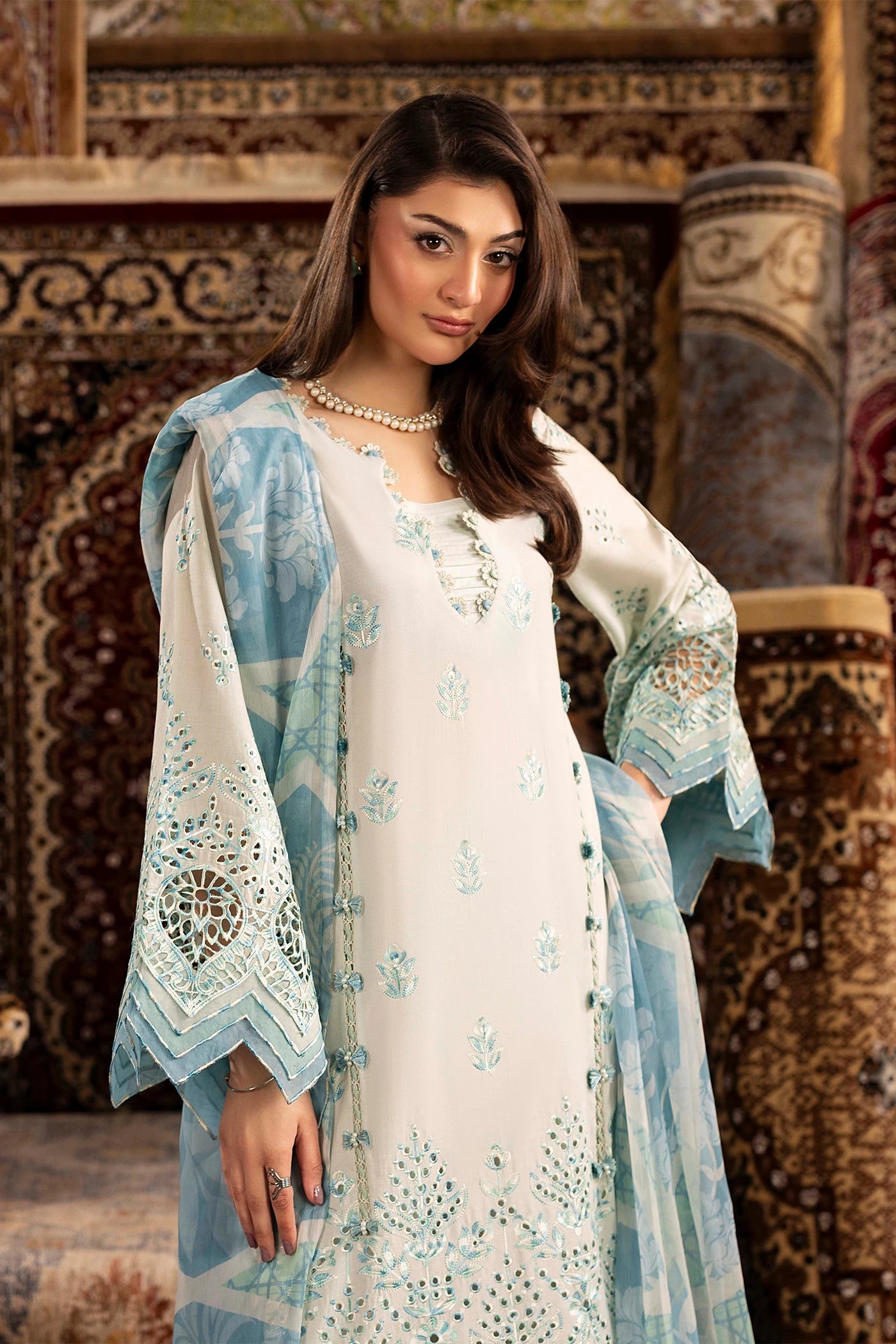 Adans Libas | Adans Chenille | CHENILLE 1694 - by Libasekhas UK - Registered Vendor of : Adans Libas - 100% Original Designer Dress