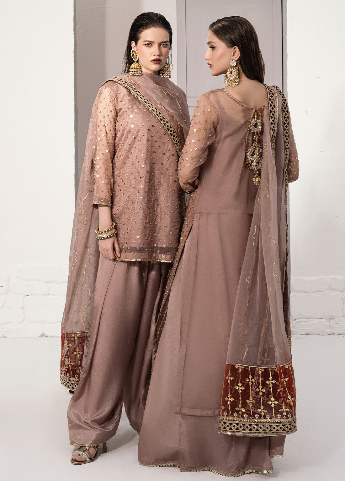Sahane | Savoir Luxury Formals | CT-140001 Lirio - Savoir - by - Libasekhas UK - Registered Vendor of : Sahane - 100% Original Designer Dresss
