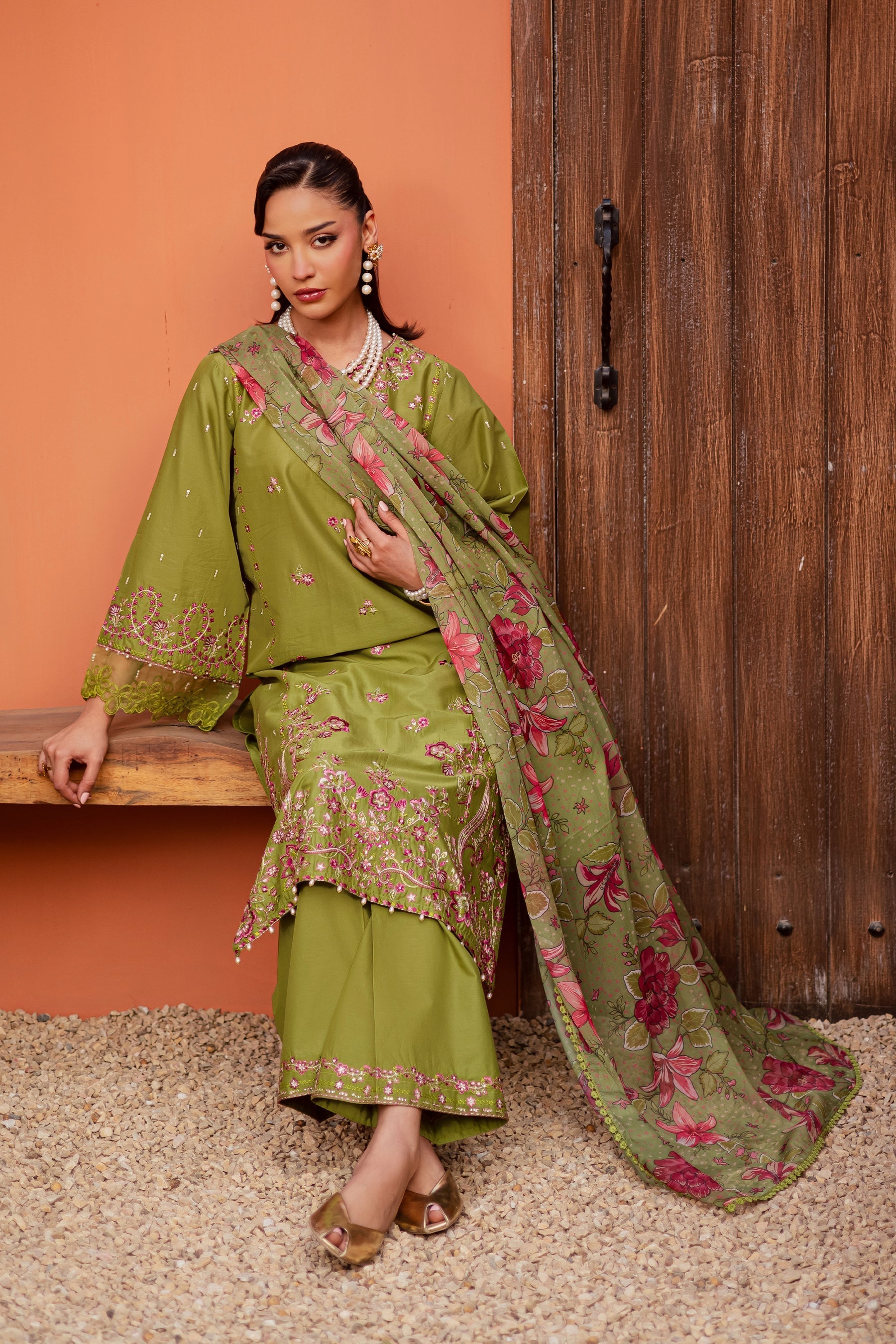 Batik | Festive Eid 26 | Cray - by Libasekhas - Registered Vendor of : Batik - 100% Original Designer Dress