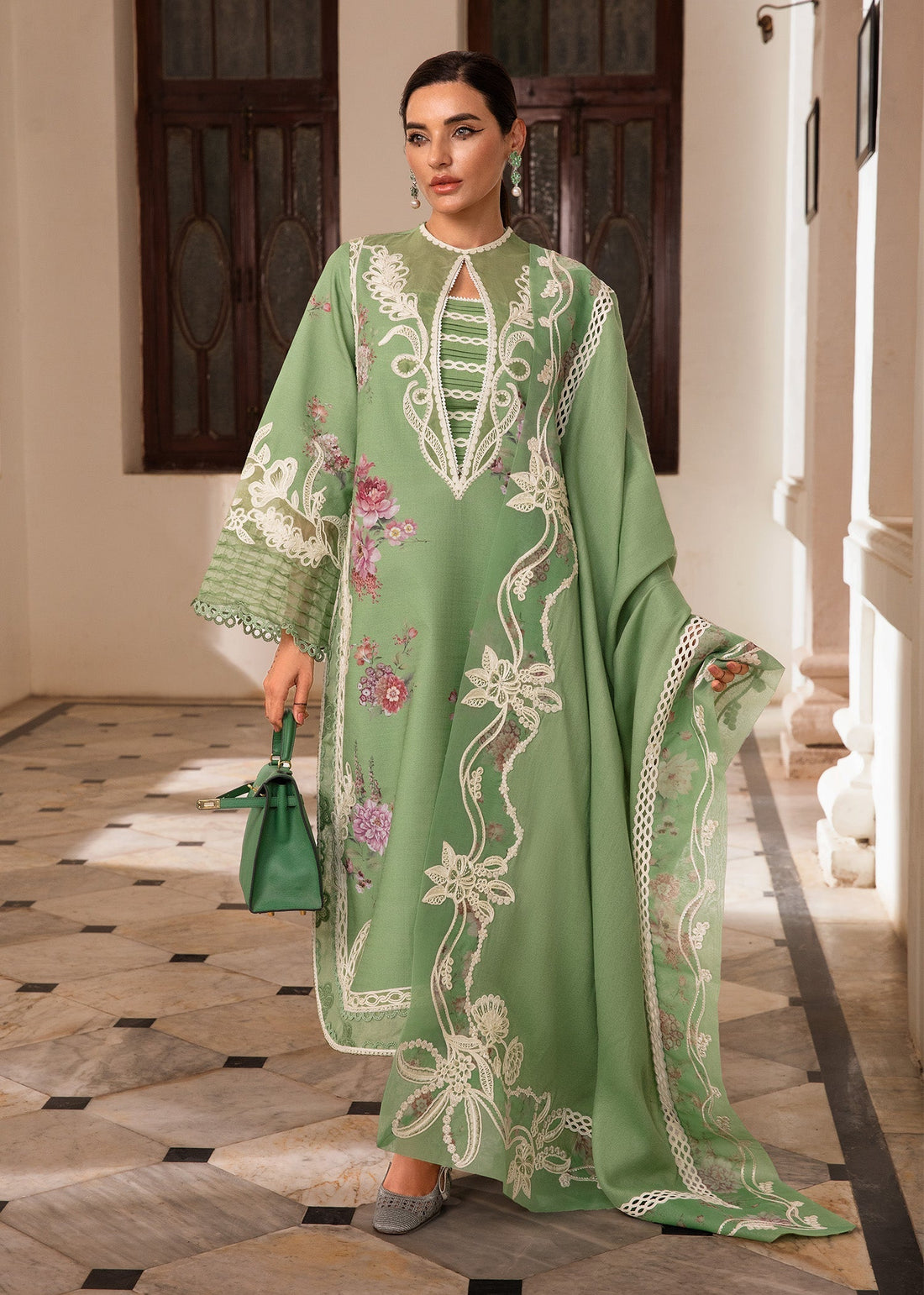 Crimson | Aaleen Winter 24 | Gulbaan - Libasekhas