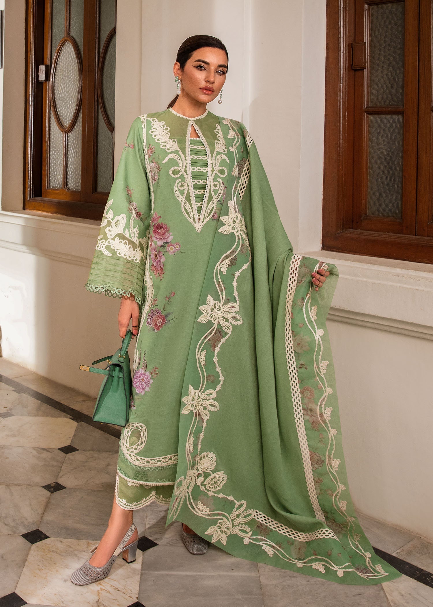 Crimson | Aaleen Winter 24 | Gulbaan - Libasekhas