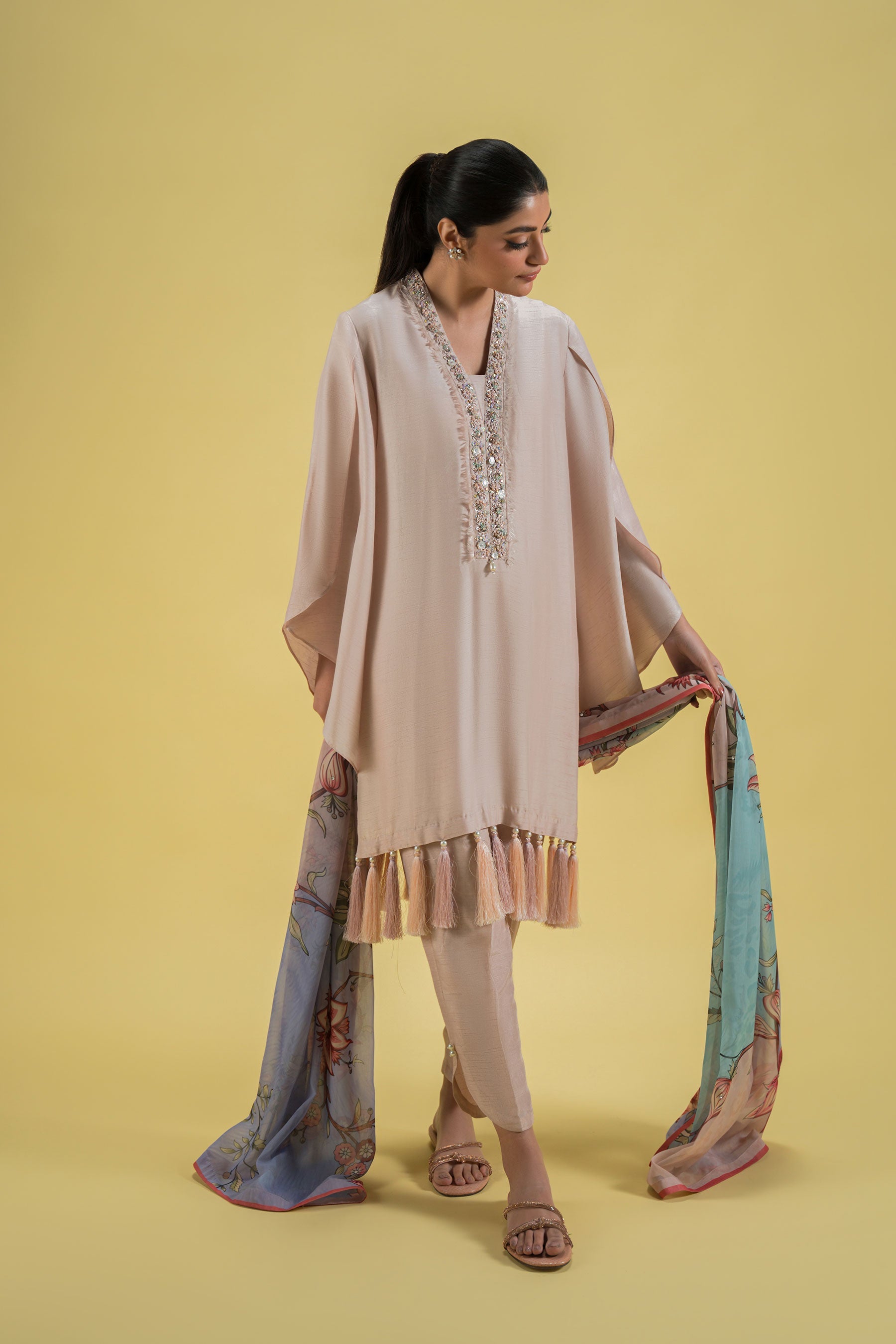 Ammara Khan | Sia 25 |D-01 - by - Libasekhas UK - Registered Vendor of : Ammara Khan - 100% Original Designer Dresss