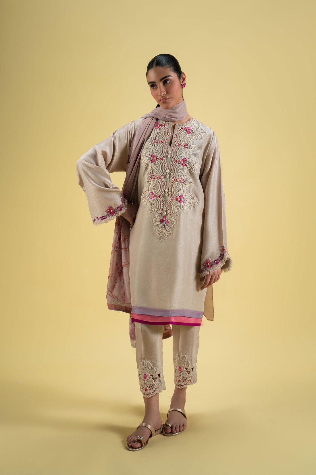 Ammara Khan | Sia 25 | D-03 - by - Libasekhas UK - Registered Vendor of : Ammara Khan - 100% Original Designer Dresss