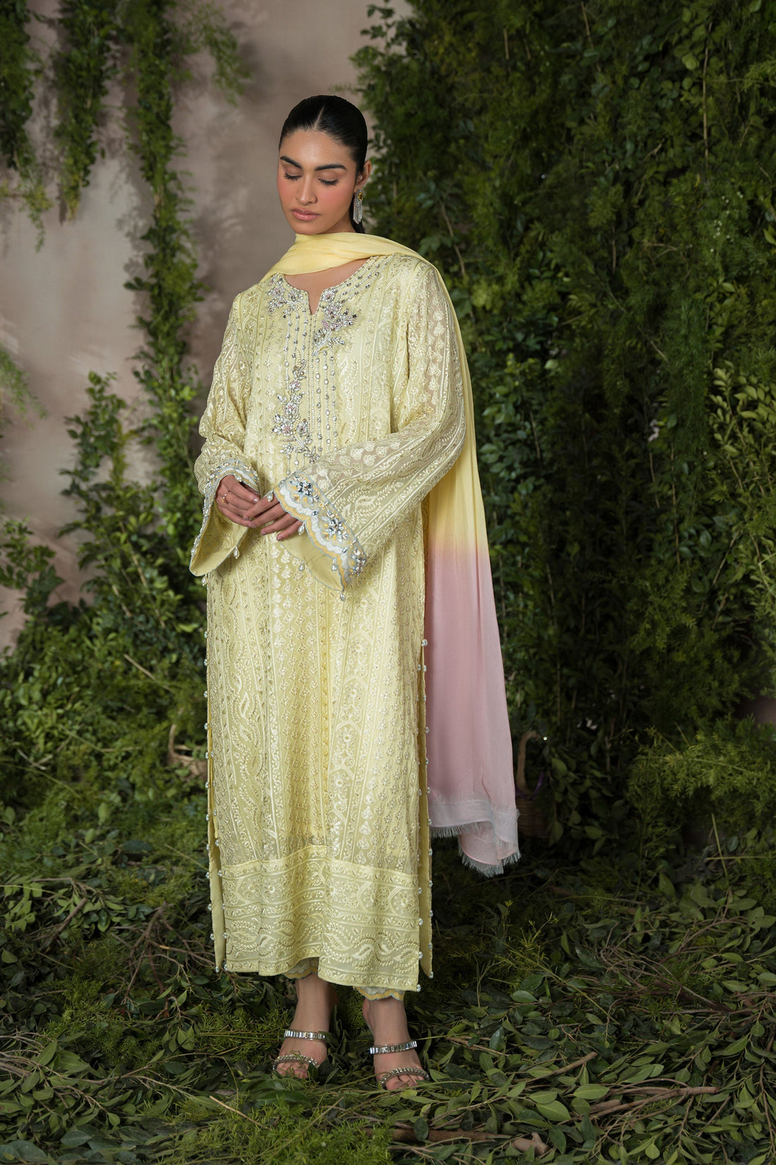 Ammara Khan | Sia 25 | D-09 - by - Libasekhas UK - Registered Vendor of : Ammara Khan - 100% Original Designer Dresss