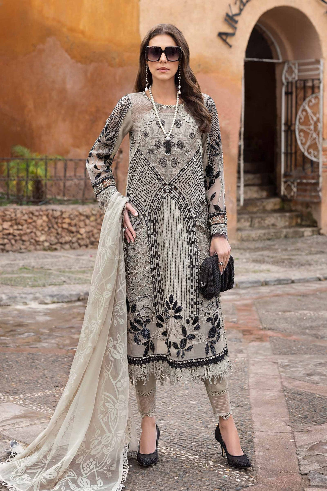 Maria B | Luxury Lawn 25 | D-2510-B - by - Libasekhas UK - Registered Vendor of : Maria B - 100% Original Designer Dresss