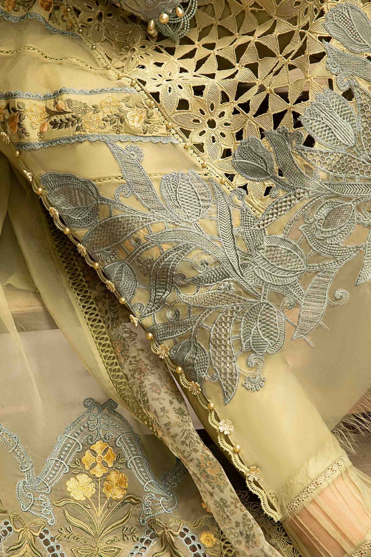 Maria B | Eid Lawn Collection | 10 - by - Libasekhas UK - Registered Vendor of : Maria B - 100% Original Designer Dresss
