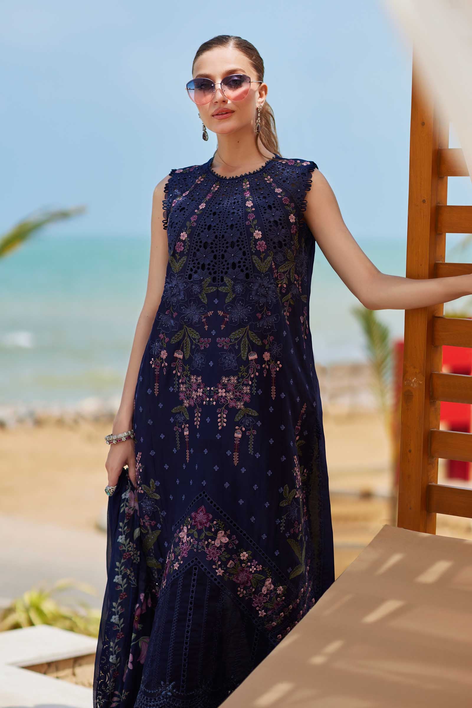 Maria B | Eid Collection 25 | 25-10 - by - Libasekhas UK - Registered Vendor of : Maria B - 100% Original Designer Dresss