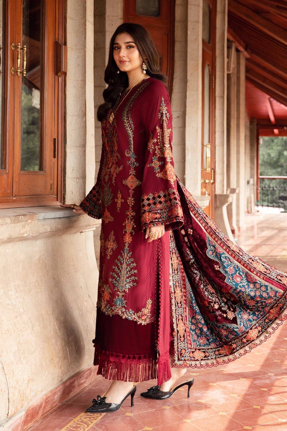 Maria B | Winter Luxe 24 | Velvet DL-1210 - by - Libasekhas UK - Registered Vendor of : Maria B - 100% Original Designer Dresss