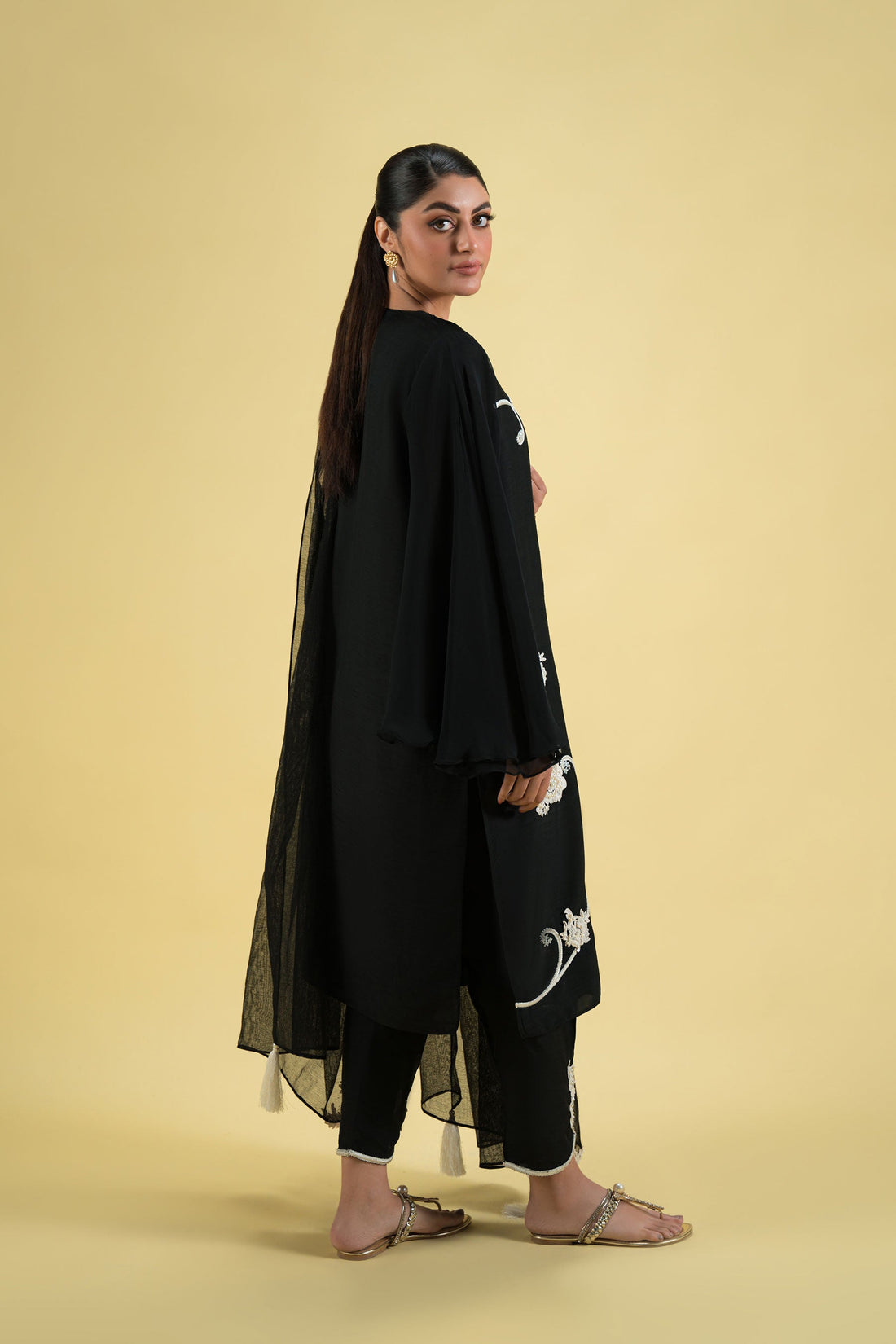 Ammara Khan | Sia 25 | D-11-B - by - Libasekhas UK - Registered Vendor of : Ammara Khan - 100% Original Designer Dresss