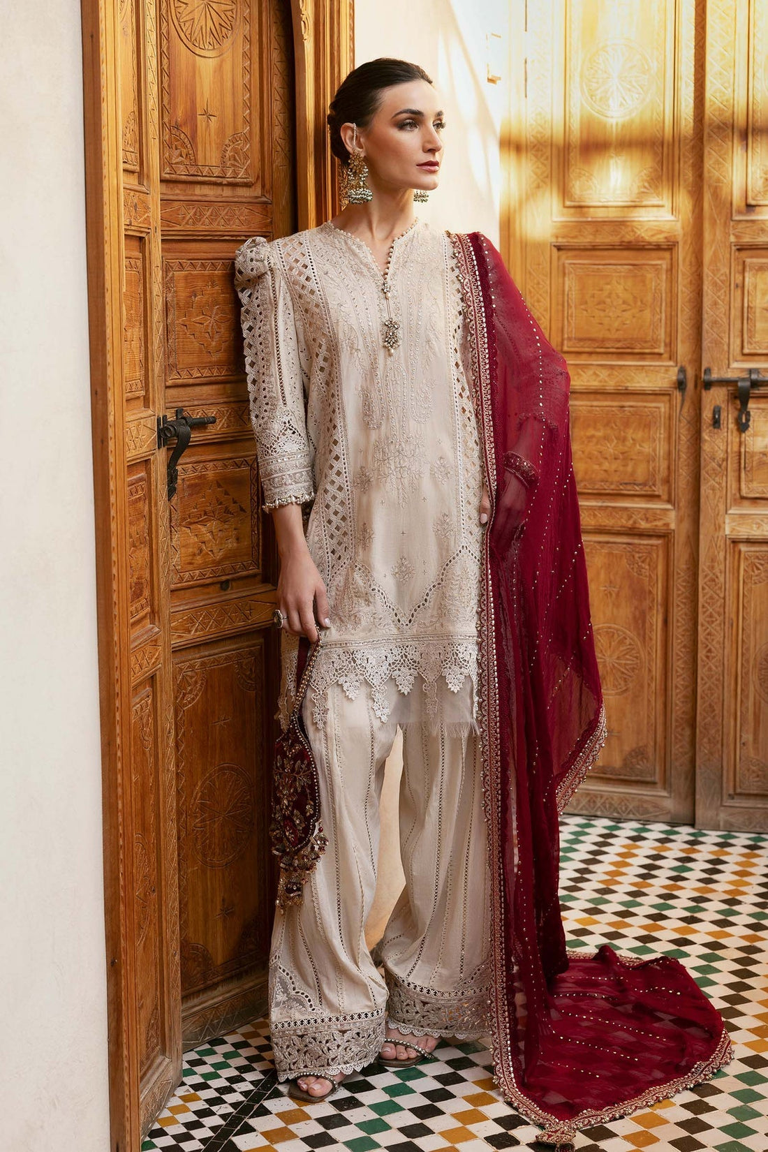 Maria B | Luxury Lawn 25 | D-2511-B - by - Libasekhas UK - Registered Vendor of : Maria B - 100% Original Designer Dresss