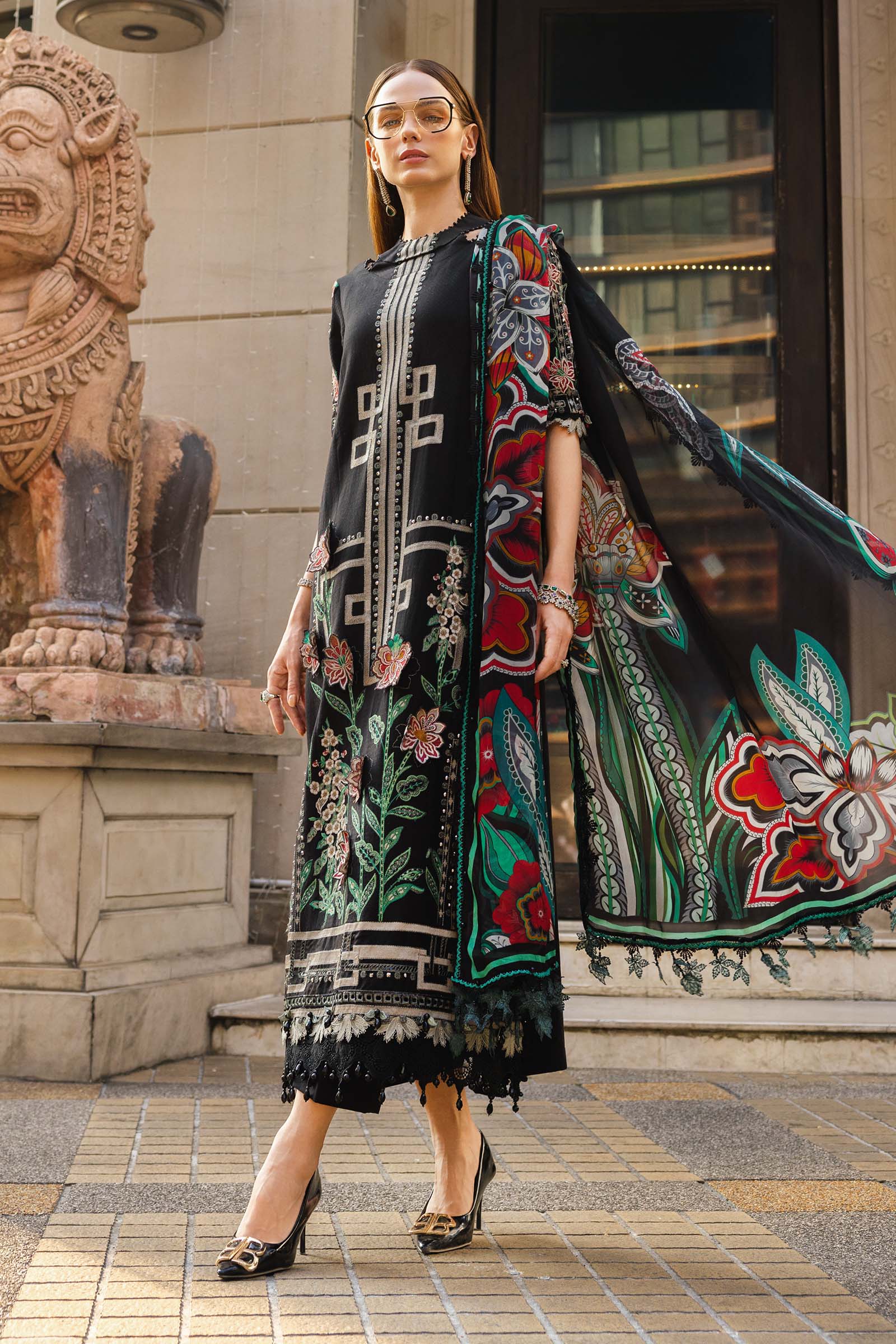 Maria B | luxury Lawn 26 | EL-26-11 - by Libasekhas UK - Registered Vendor of : Maria B - 100% Original Designer Dress