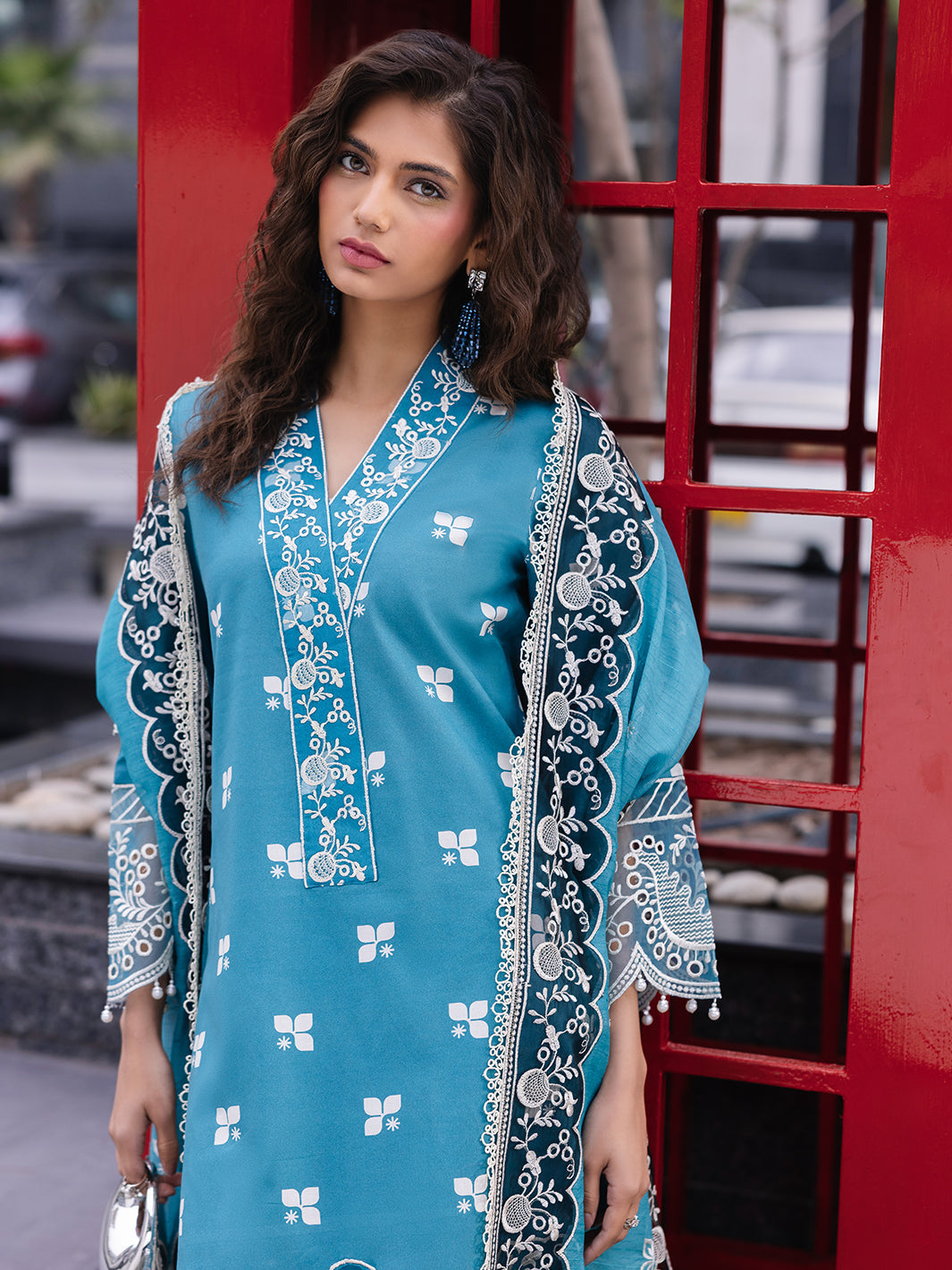 Mahnur | Broadway Luxury Lawn 25 | Scarlet - by - Libasekhas UK - Registered Vendor of : Mahnur - 100% Original Designer Dresss