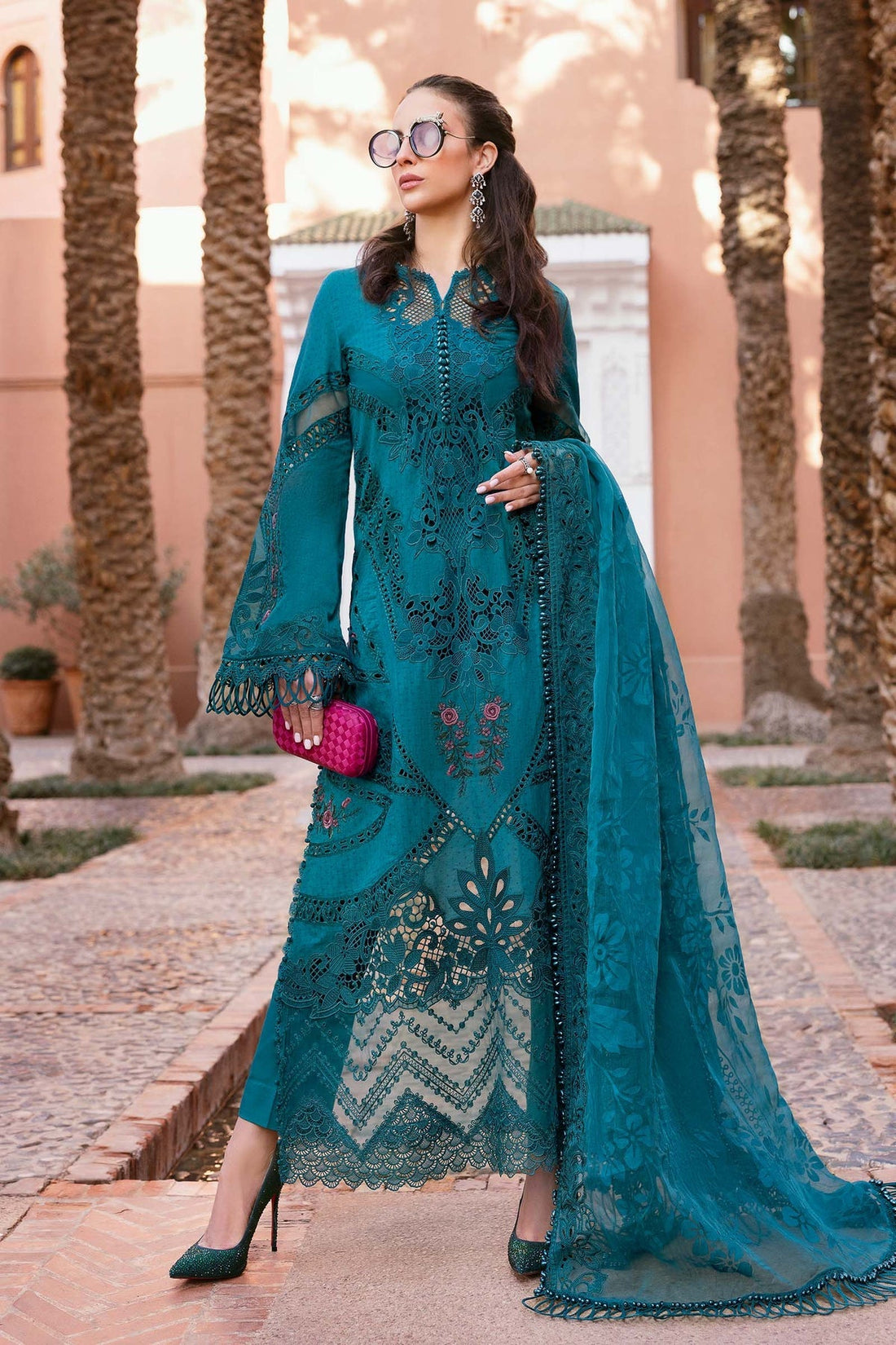 Maria B | Luxury Lawn 25 | D-2513-B - by - Libasekhas UK - Registered Vendor of : Maria B - 100% Original Designer Dresss