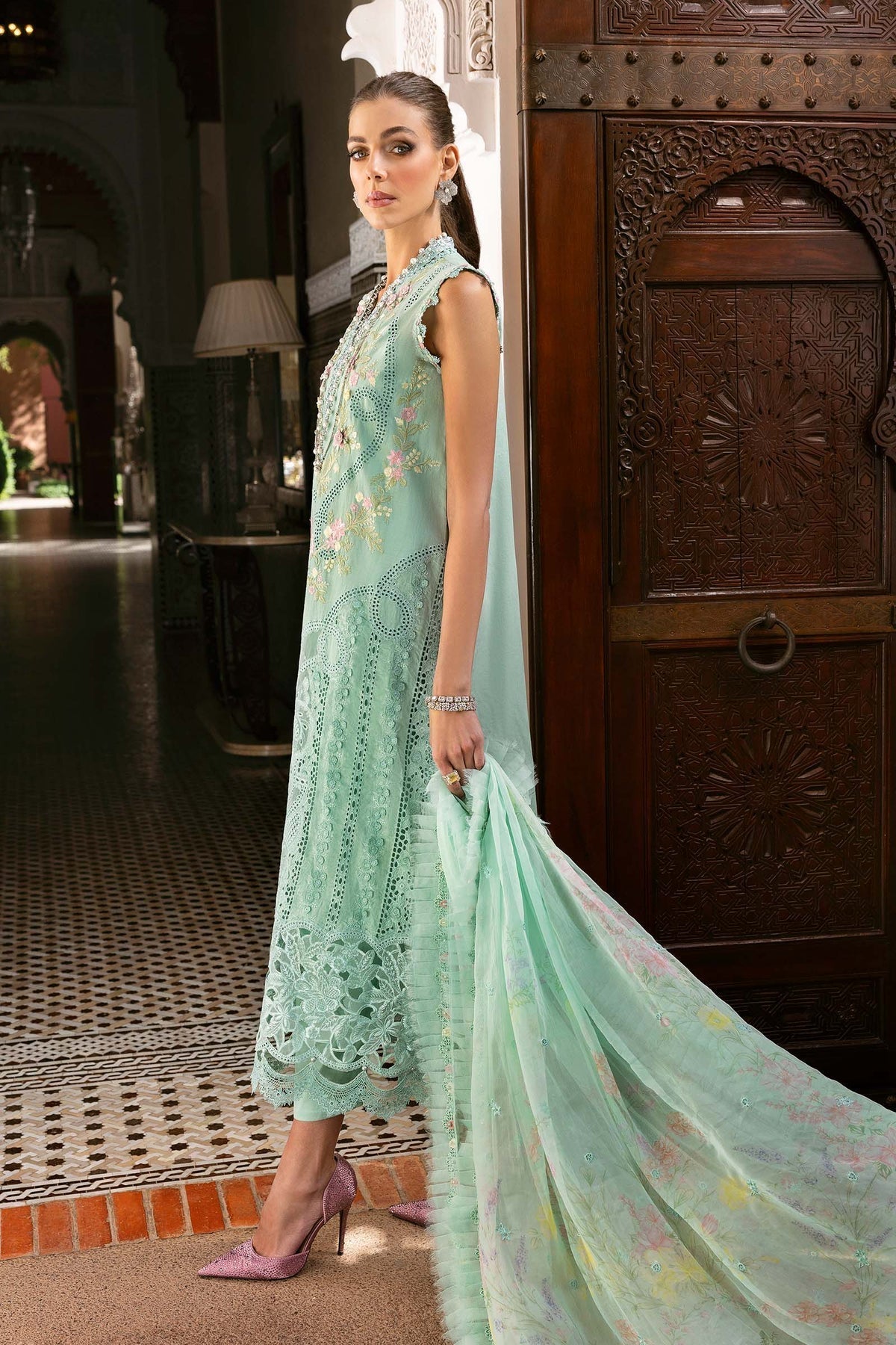 Maria B | Luxury Lawn 25 | D-2514-A - by - Libasekhas UK - Registered Vendor of : Maria B - 100% Original Designer Dresss