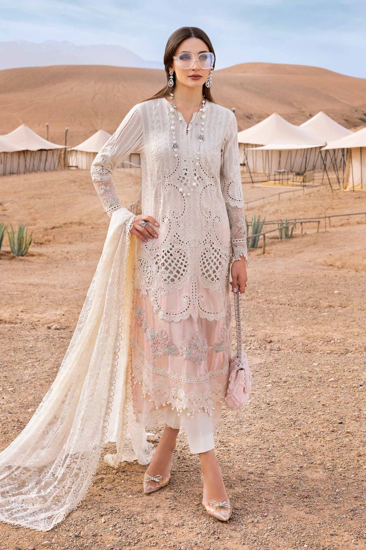 Maria B | Luxury Lawn 25 | D-2515-A - by - Libasekhas UK - Registered Vendor of : Maria B - 100% Original Designer Dresss