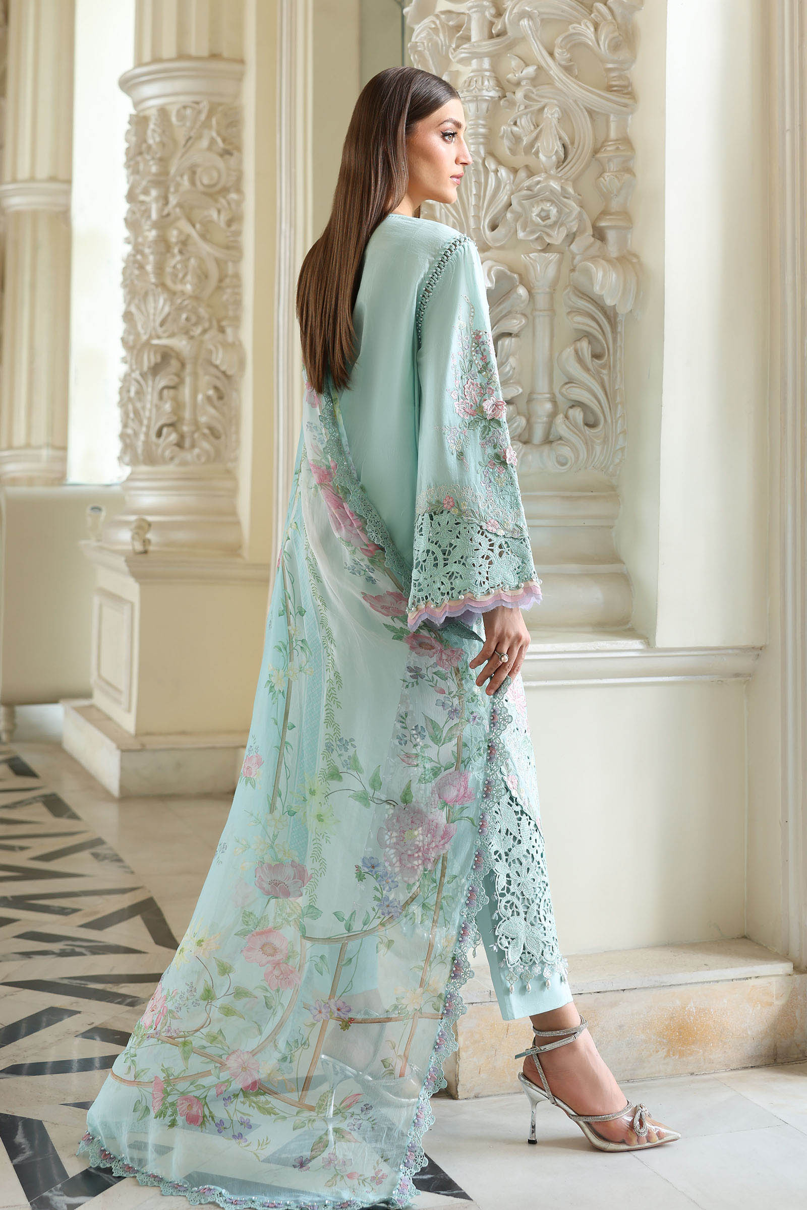 Maria B | luxury Lawn 26 | EL-26-15 - by Libasekhas UK - Registered Vendor of : Maria B - 100% Original Designer Dress