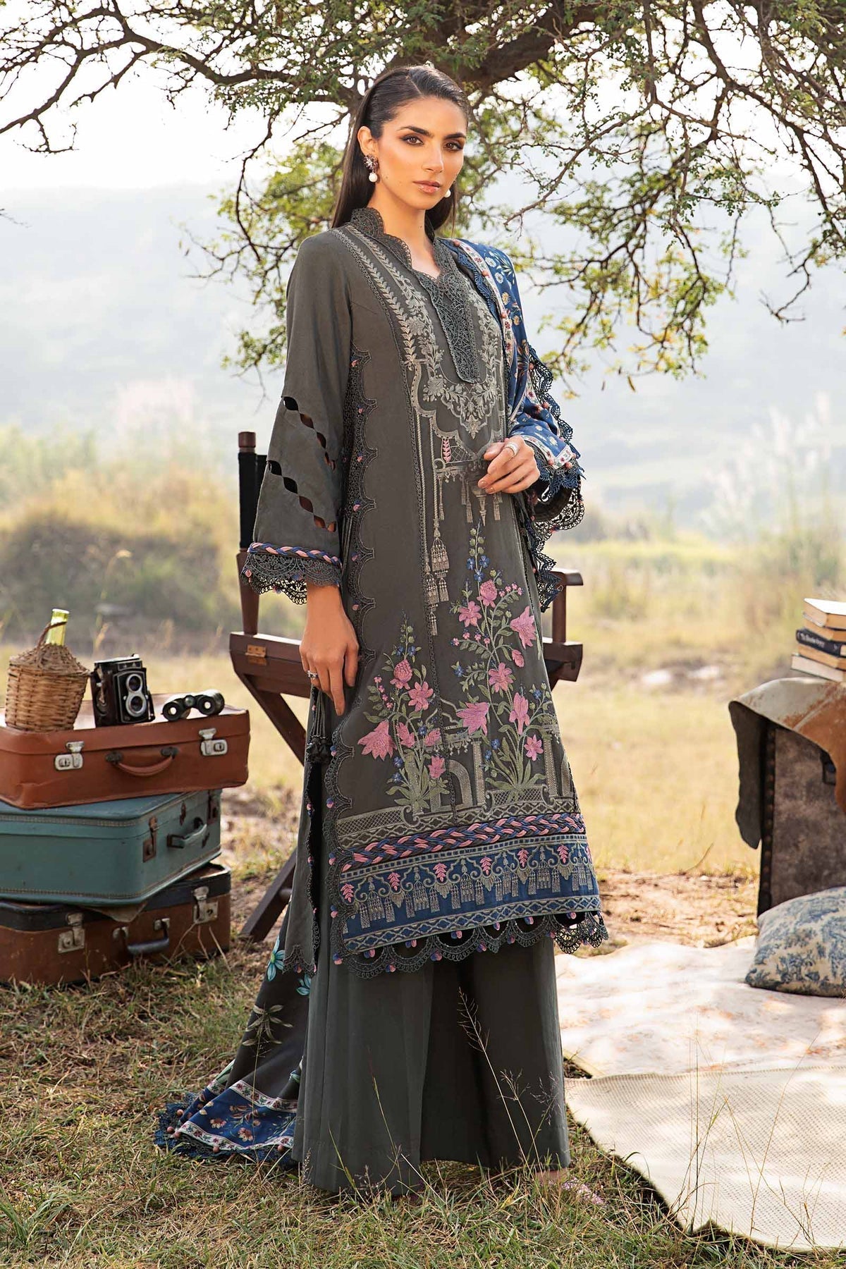 Maria B | M Prints Winter 24 | MPT-2401-A - Libasekhas
