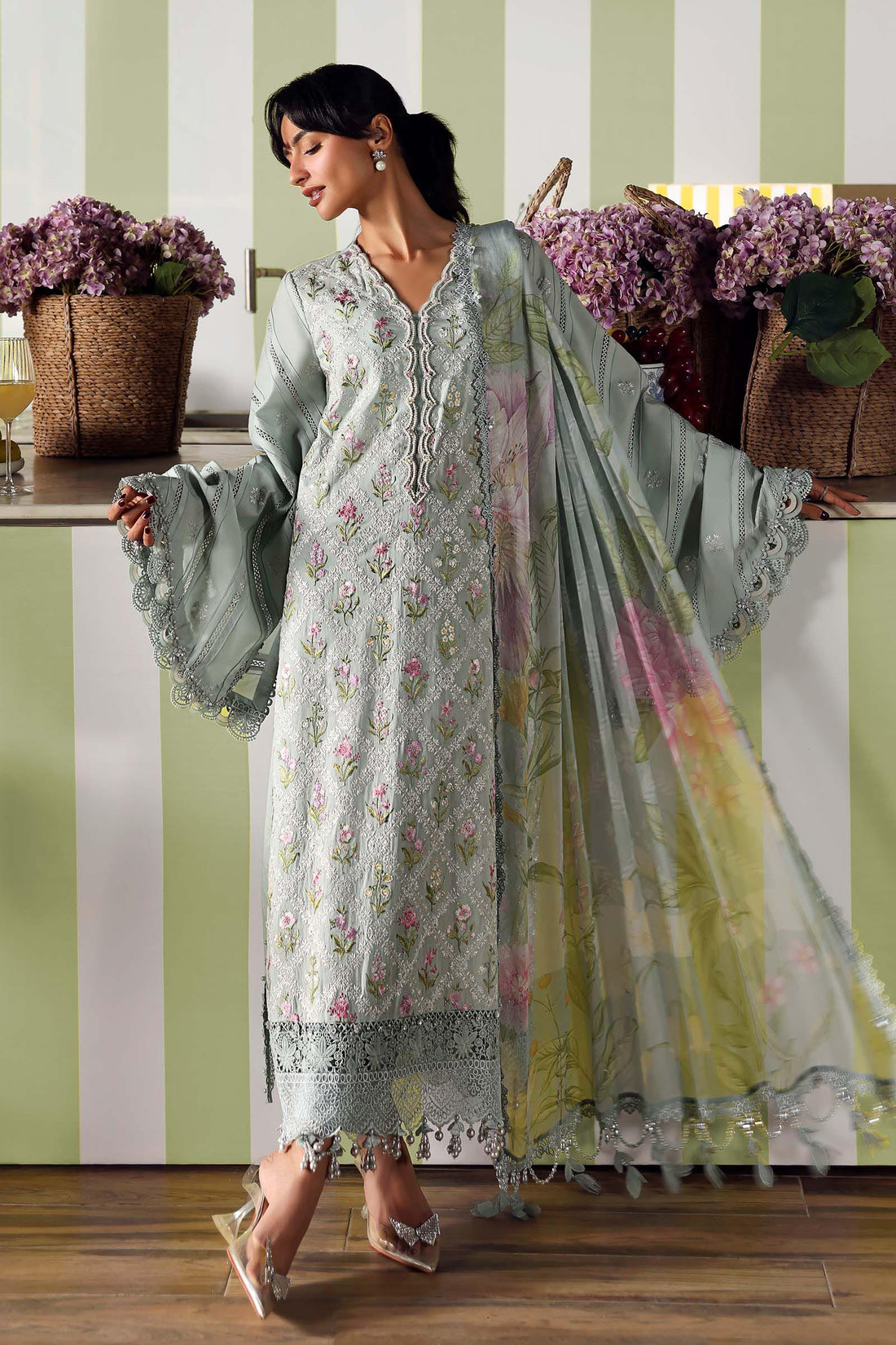 Maria B | M Prints 26 | MPT-3001-B - by Libasekhas UK - Registered Vendor of : Maria B - 100% Original Designer Dress