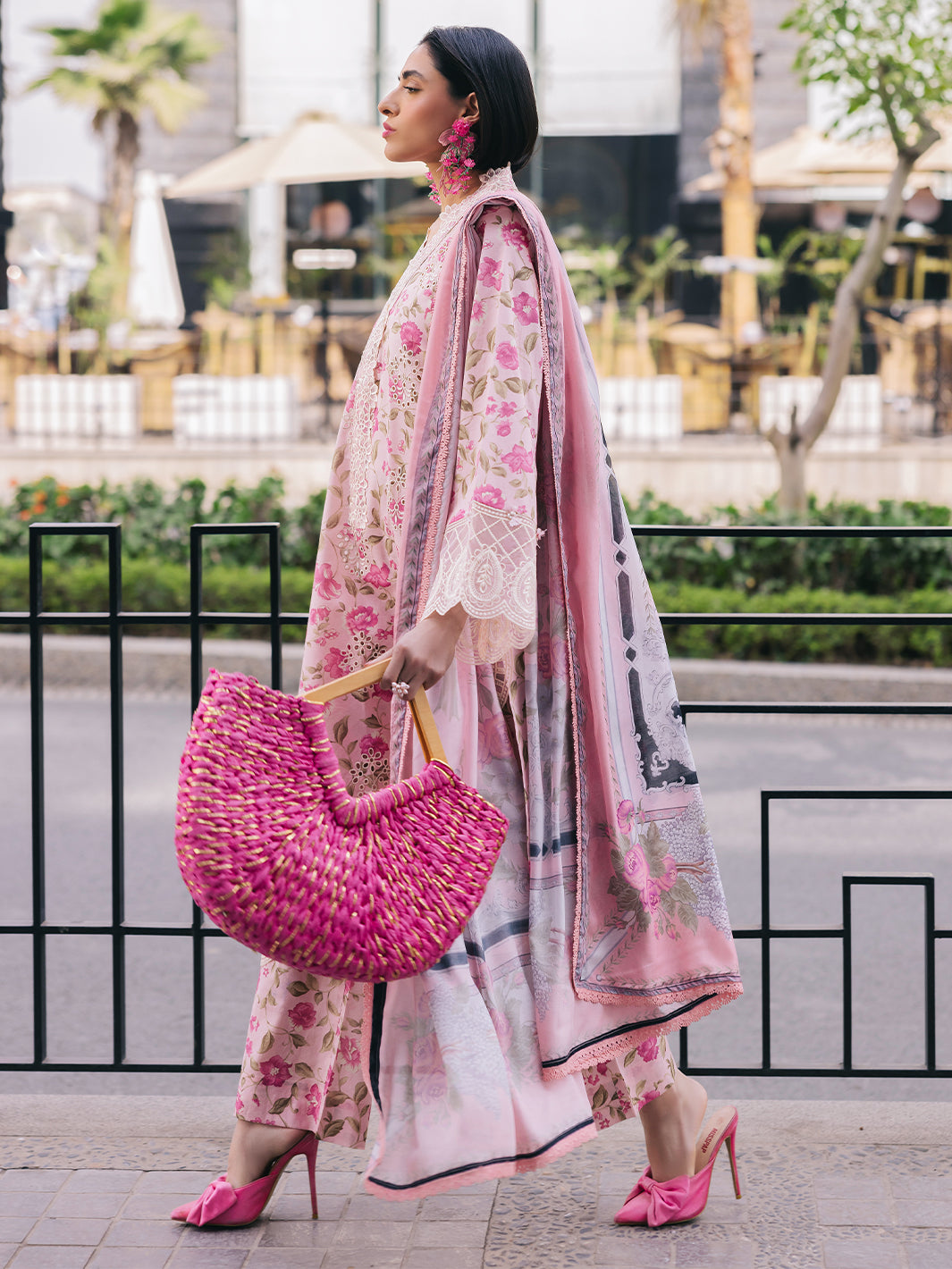 Mahnur | Broadway Luxury Lawn 25 | Lotus - by - Libasekhas UK - Registered Vendor of : Mahnur - 100% Original Designer Dresss