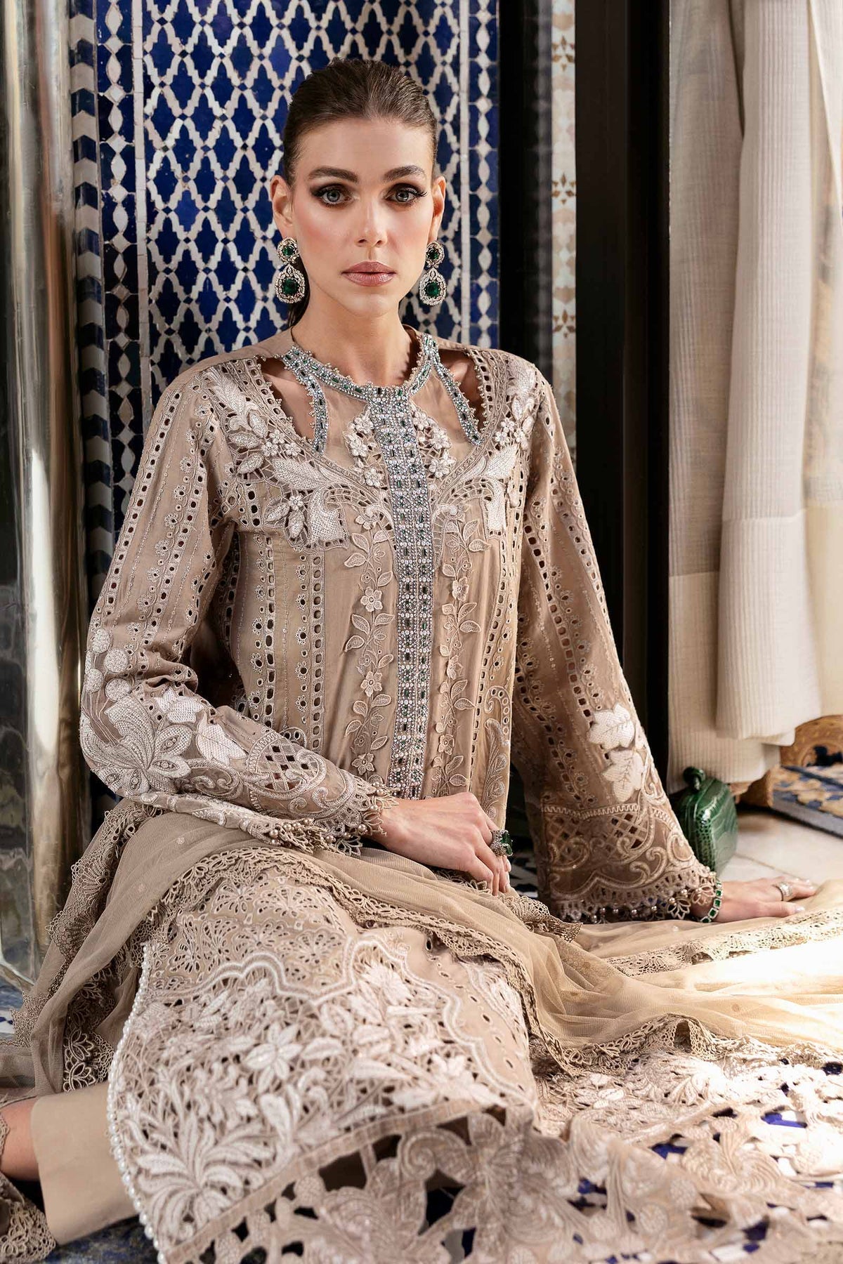 Maria B | Luxury Lawn 25 | D-2502-A - by - Libasekhas UK - Registered Vendor of : Maria B - 100% Original Designer Dresss